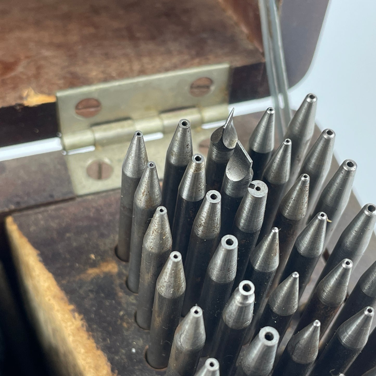 Oct Lot 10- Kendrick & Davis Series 600 Boxed Staking Set