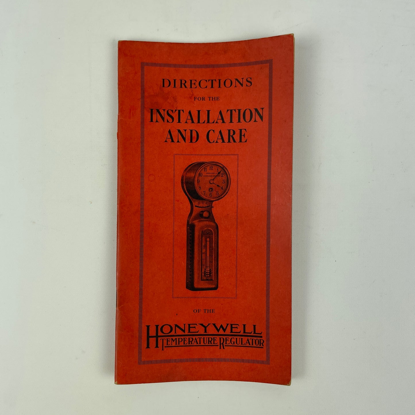 Oct Lot 12- Honeywell Temperature Regulator