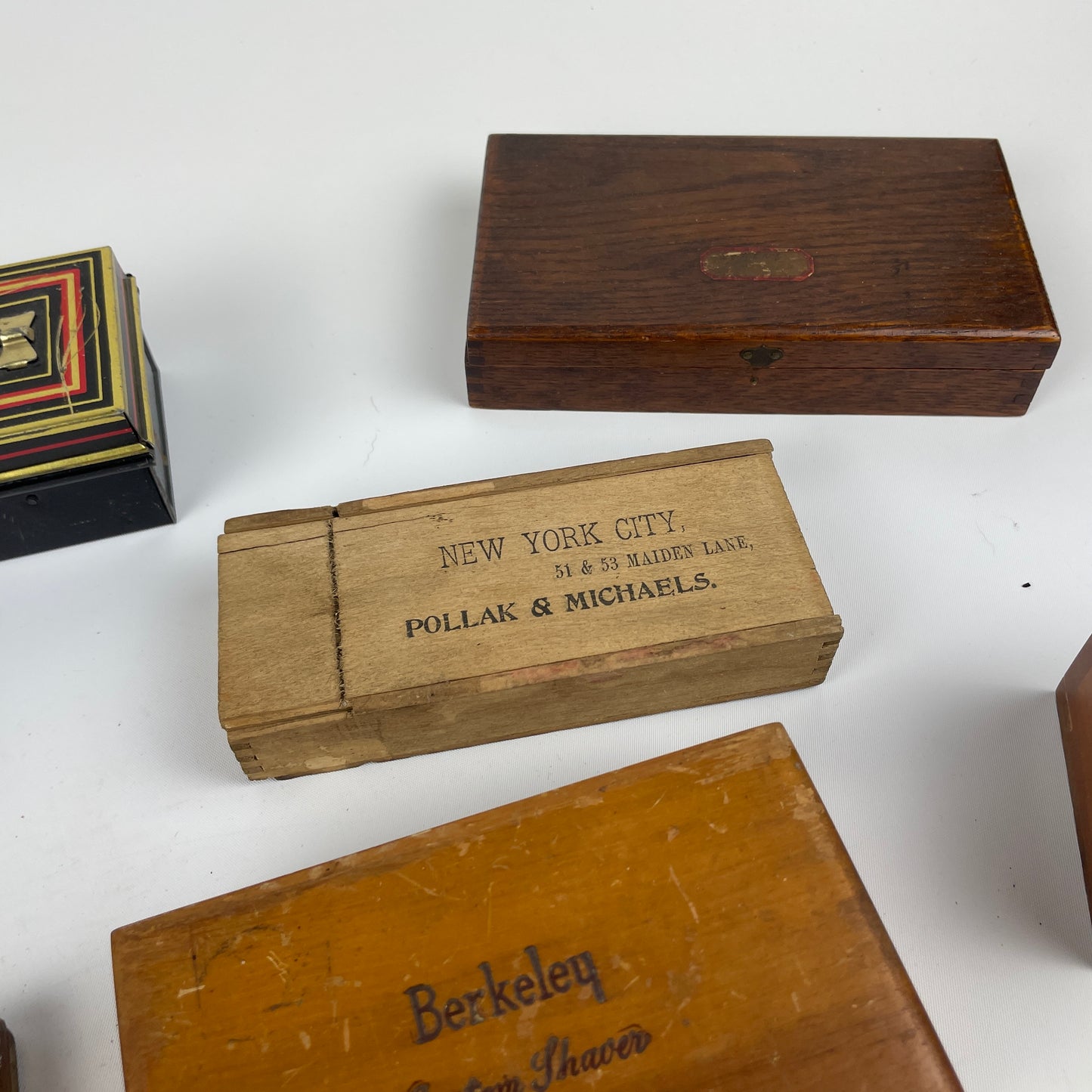 Oct Lot 43- Vintage Tin & Wood Containers