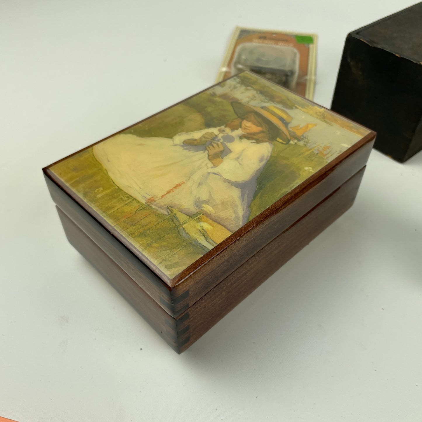 Oct Lot 43- Vintage Tin & Wood Containers