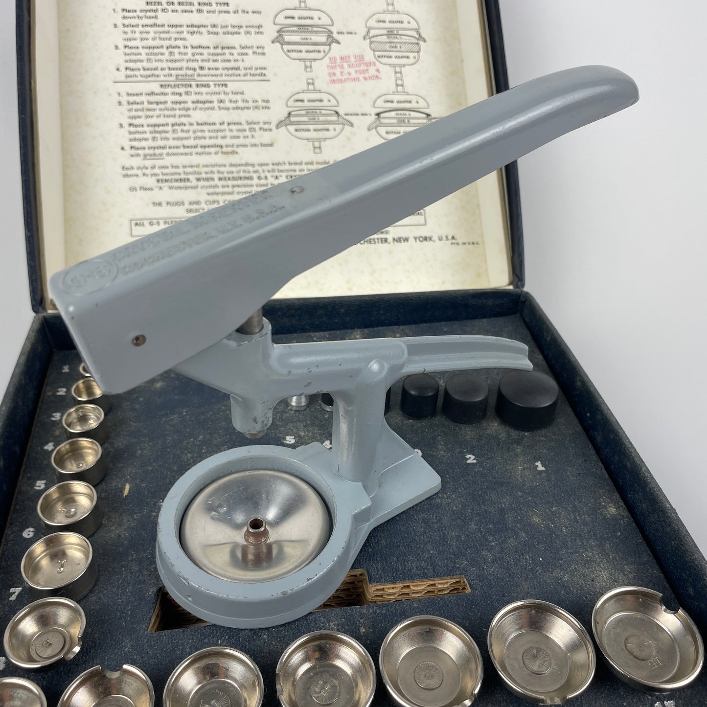 Oct Lot 48- Germanow Simon Hand Crystal Press