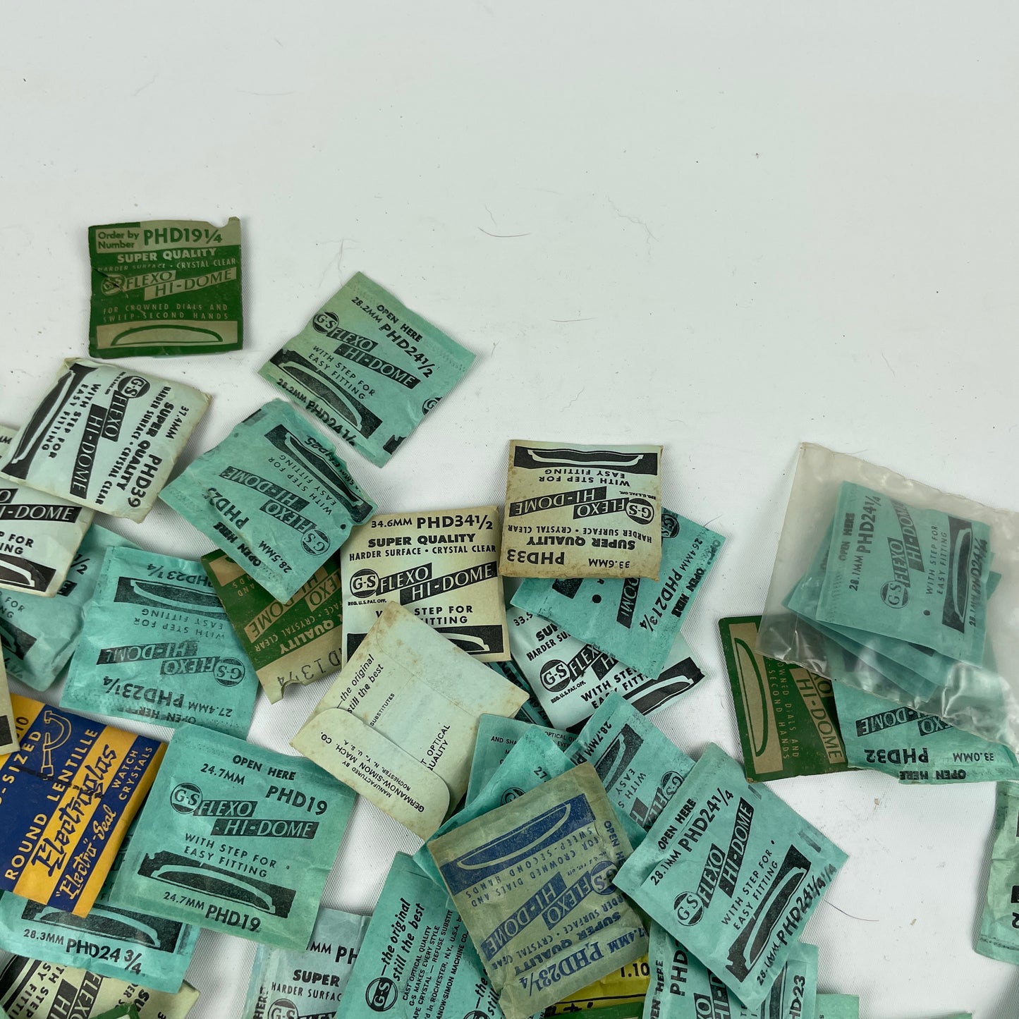 Oct Lot 85- NOS Germanow-Simon PHD Hi-Dome Crystal Assortment