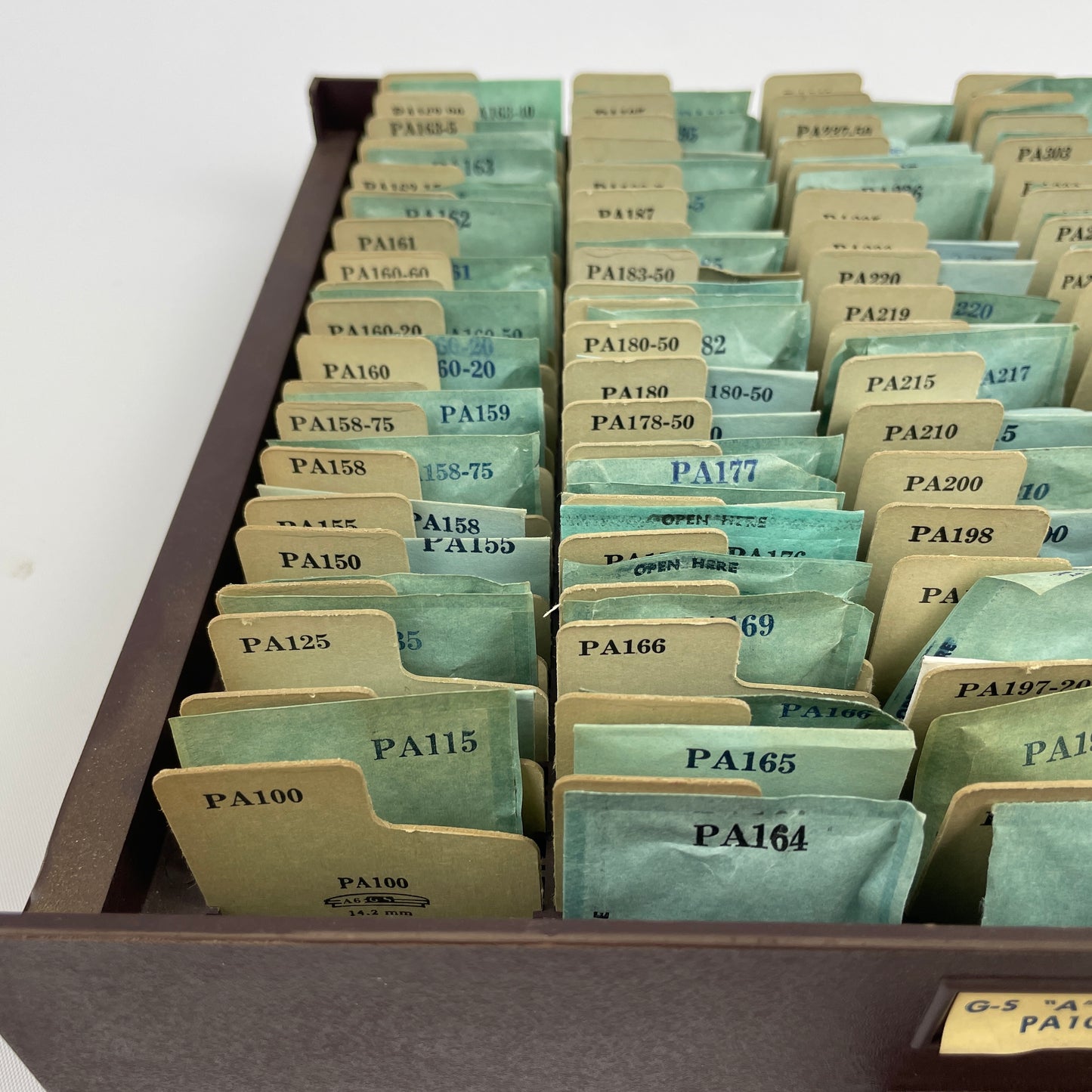Nov Lot 76- NOS G-S PAS “Waterproof” Round Crystals
