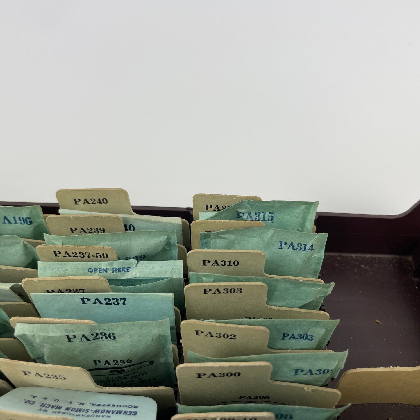 Nov Lot 76- NOS G-S PAS “Waterproof” Round Crystals