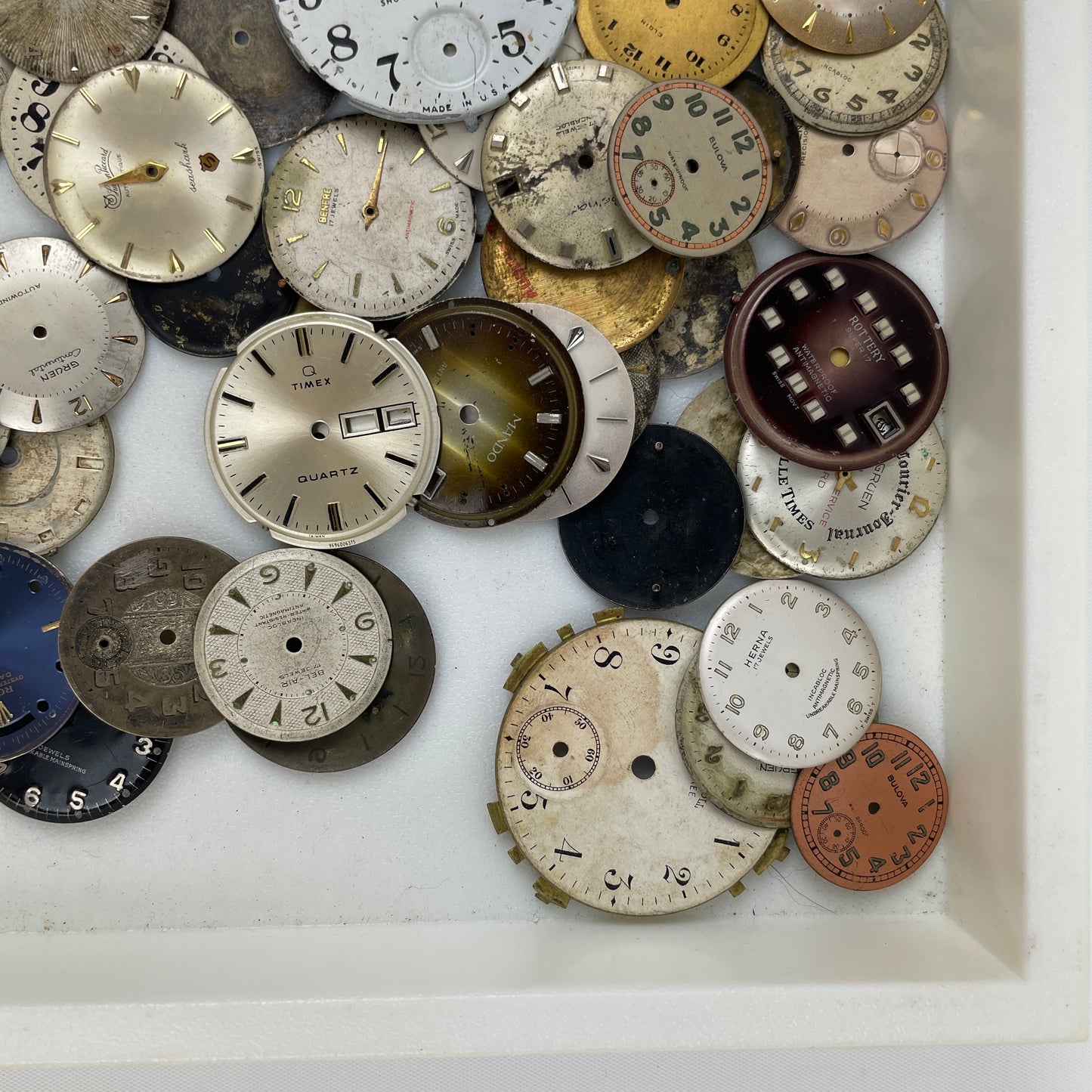 Nov Lot 51- Assortment of Vintage Watch Dials