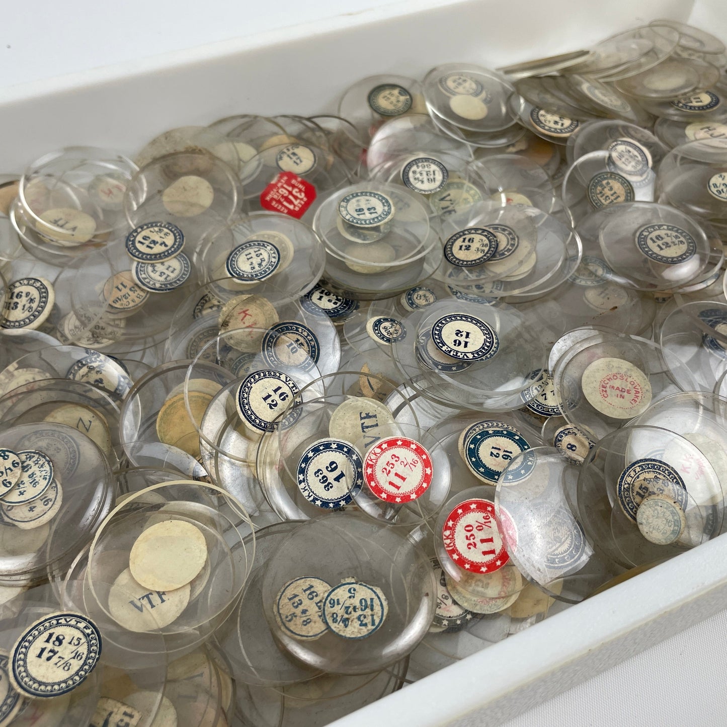 Nov Lot 4- NOS Glass Watch Crystals
