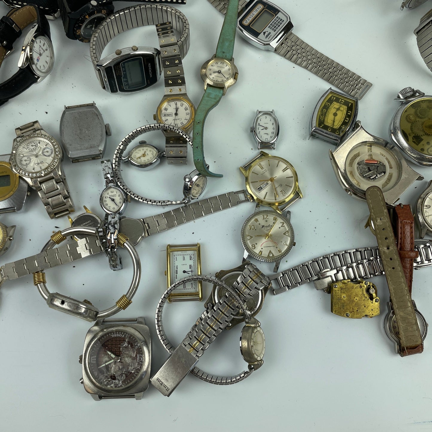 Nov Lot 43- Wristwatch Tray Assortment