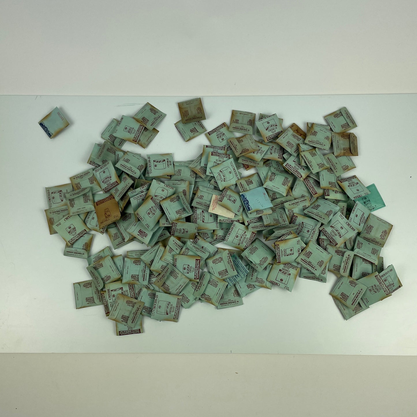 Nov Lot 72- Assorted Fancy G-S Crystals