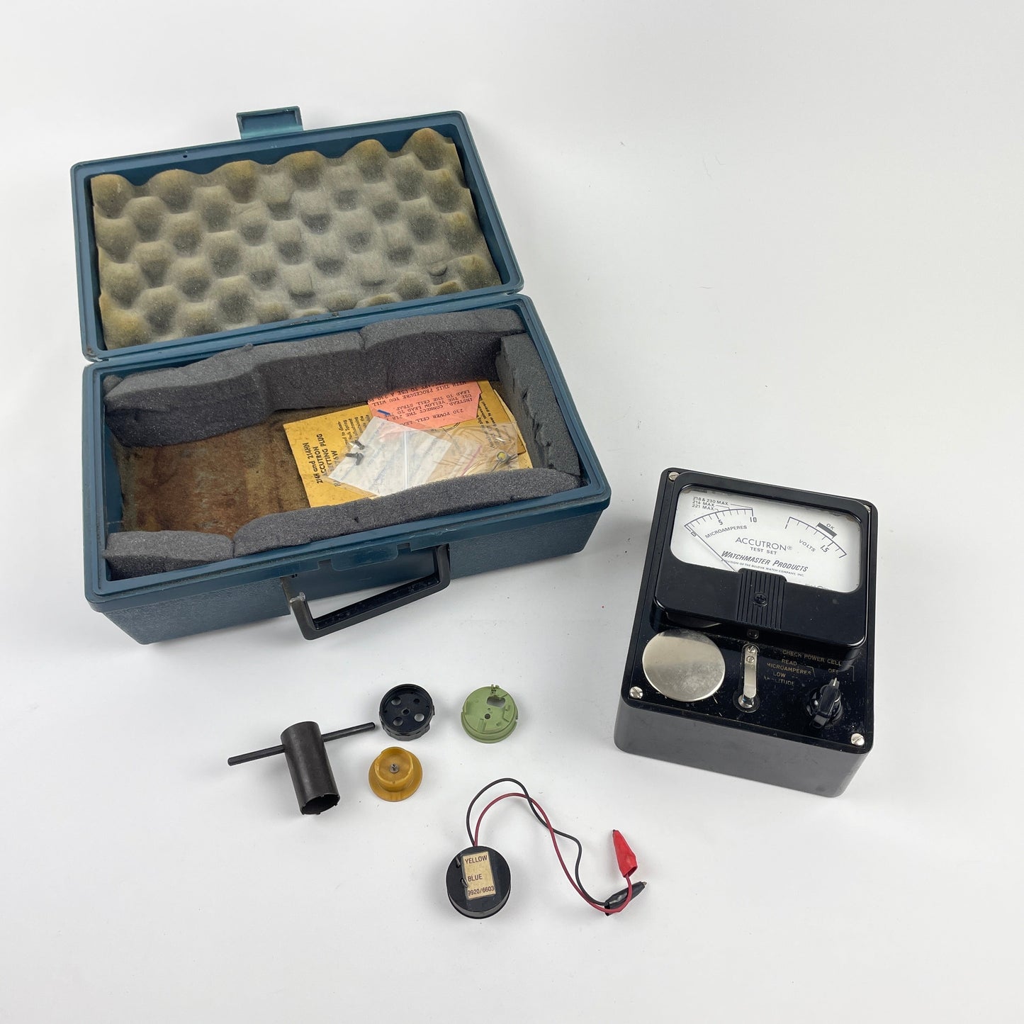 Nov Lot 55- Accutron Model 700 Test Set