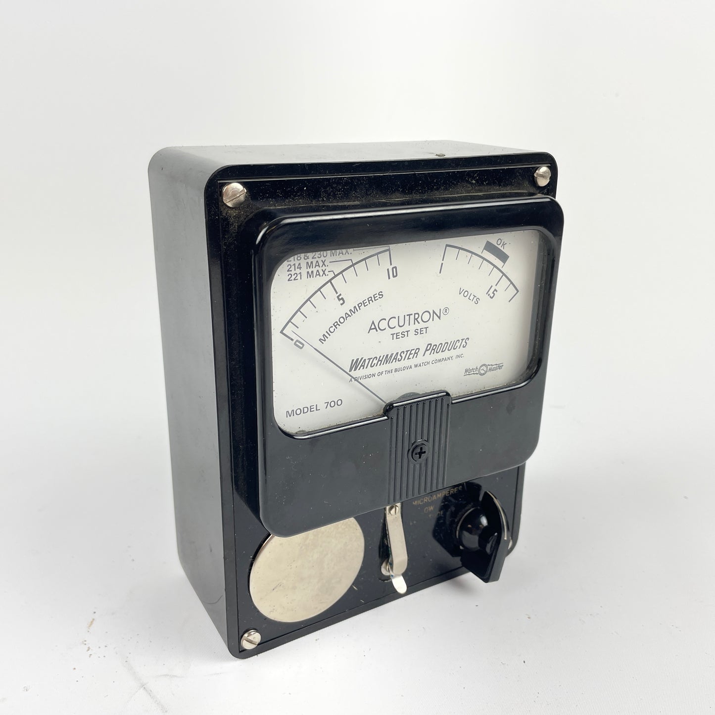 Nov Lot 55- Accutron Model 700 Test Set