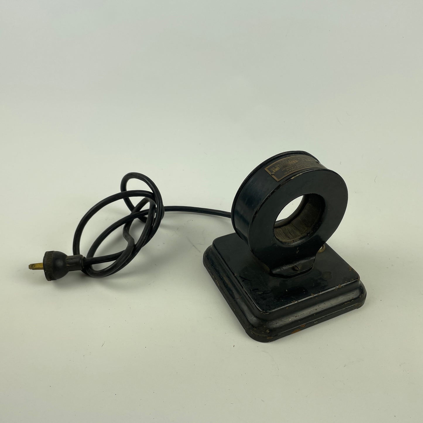 Nov Lot 5- Green’s Automatic Demagnetizer
