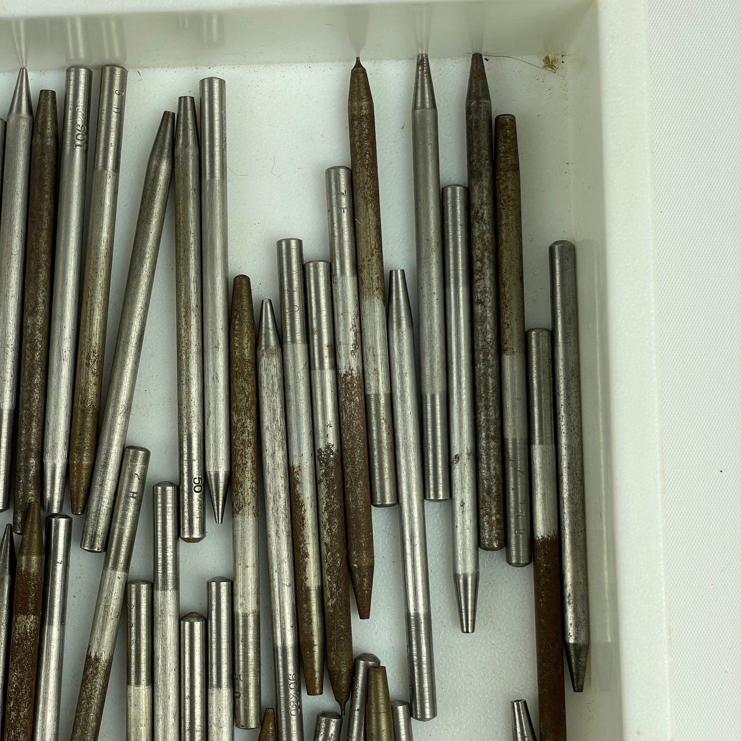 Nov Lot 52- Staking Set Stakes (120)