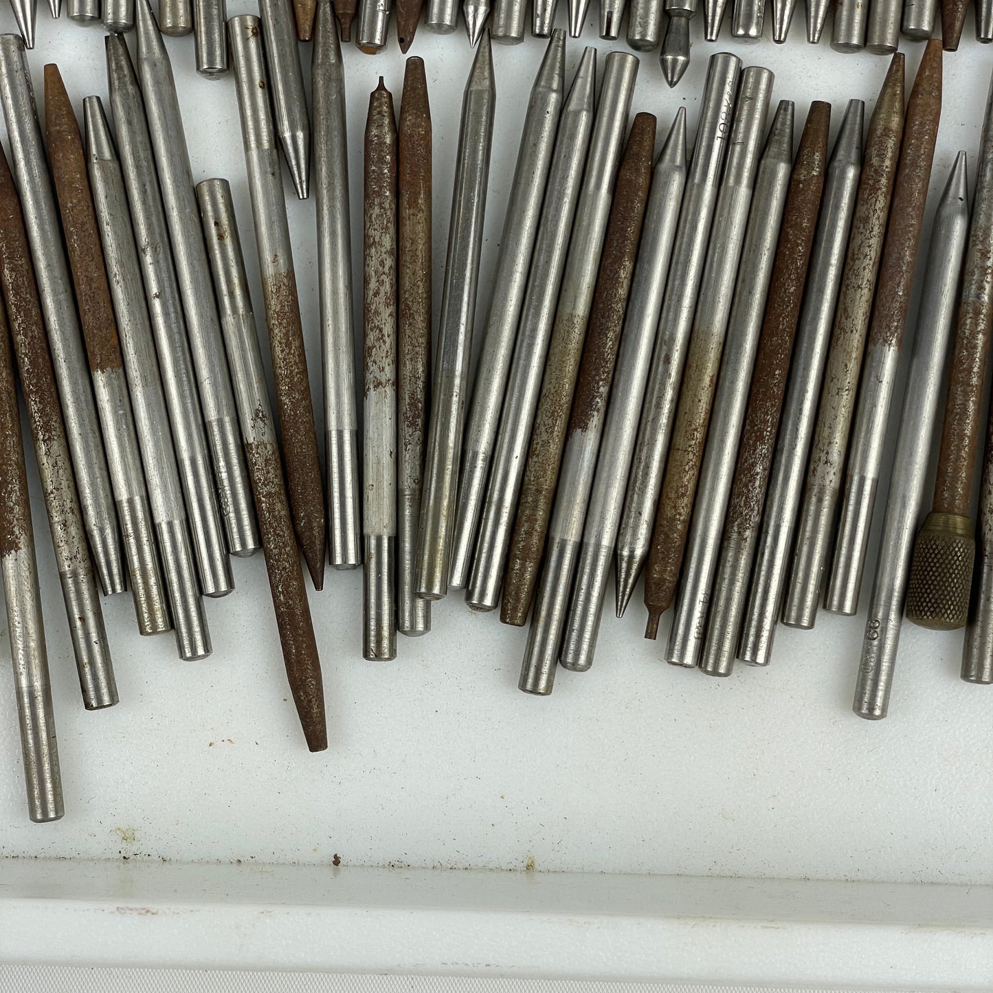 Nov Lot 52- Staking Set Stakes (120)