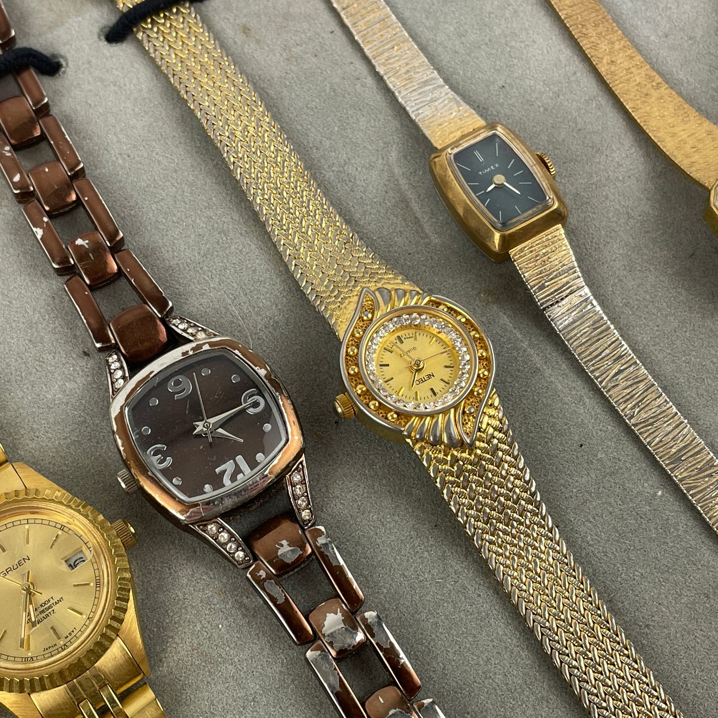 Jan Lot 45- Watchmaker’s tray of Quartz Wristwatches