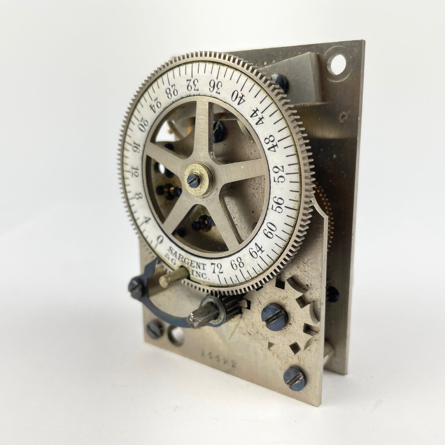 Jan Lot 50- Sargent bank Vault Clock