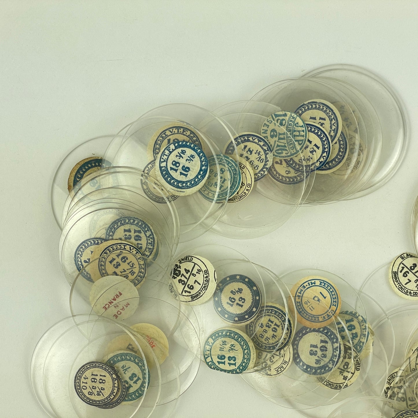 Jan Lot 116- 100 NOS Glass Open Face & Hunting Labeled Crystals