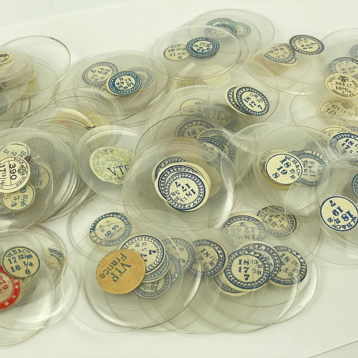 Jan Lot 123- 100 Glass 12, 16 & 18 Size NOS Labeled Pocket Watch Crystals.