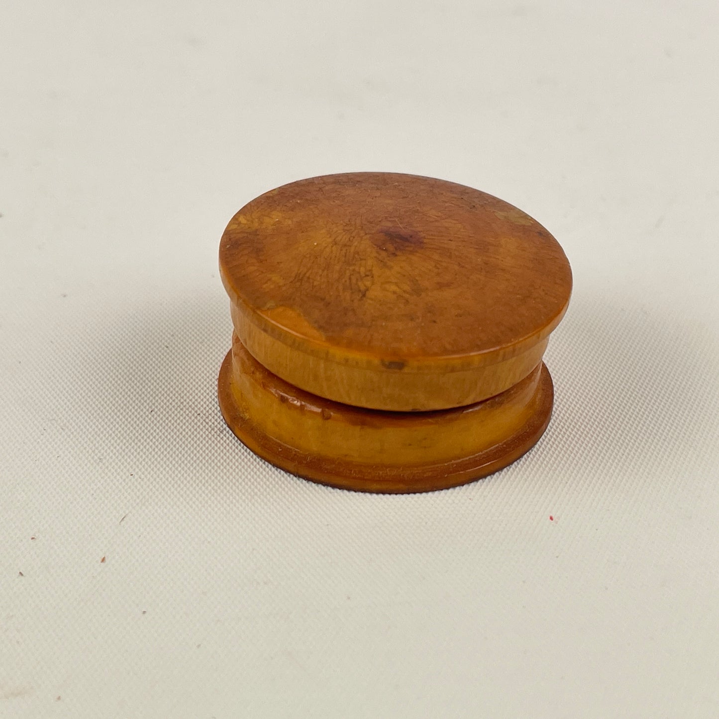 Jan Lot 125- Watchmaker’s Antique Wood Stand Oil Cups w/ Agate Oil Cups