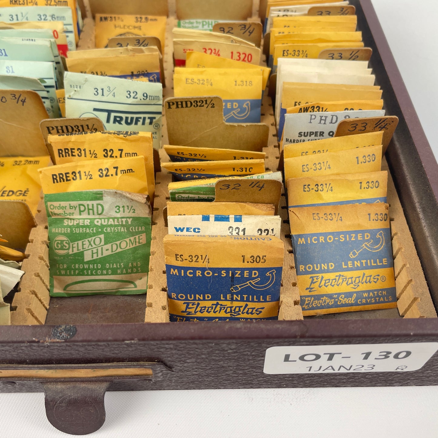 Jan Lot 130- NOS Hi-Dome Crystal Tray