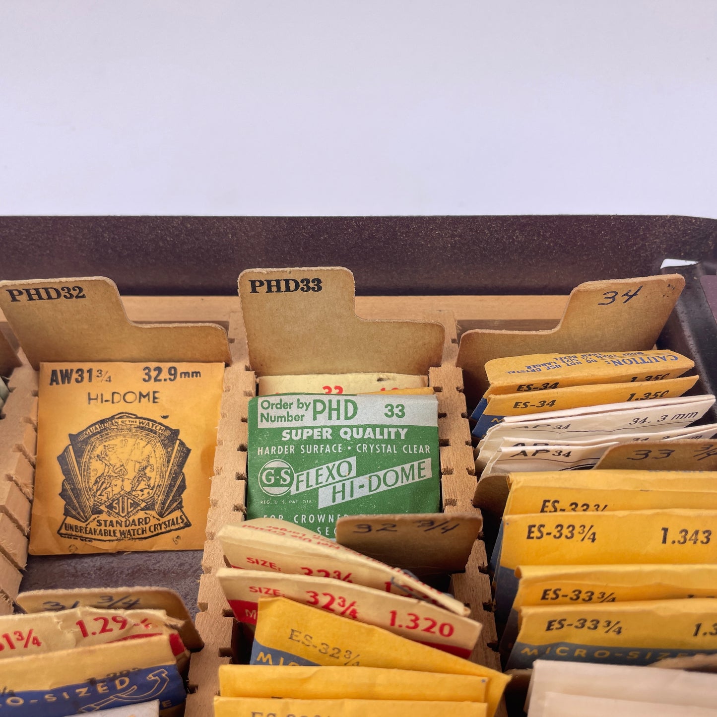 Jan Lot 130- NOS Hi-Dome Crystal Tray