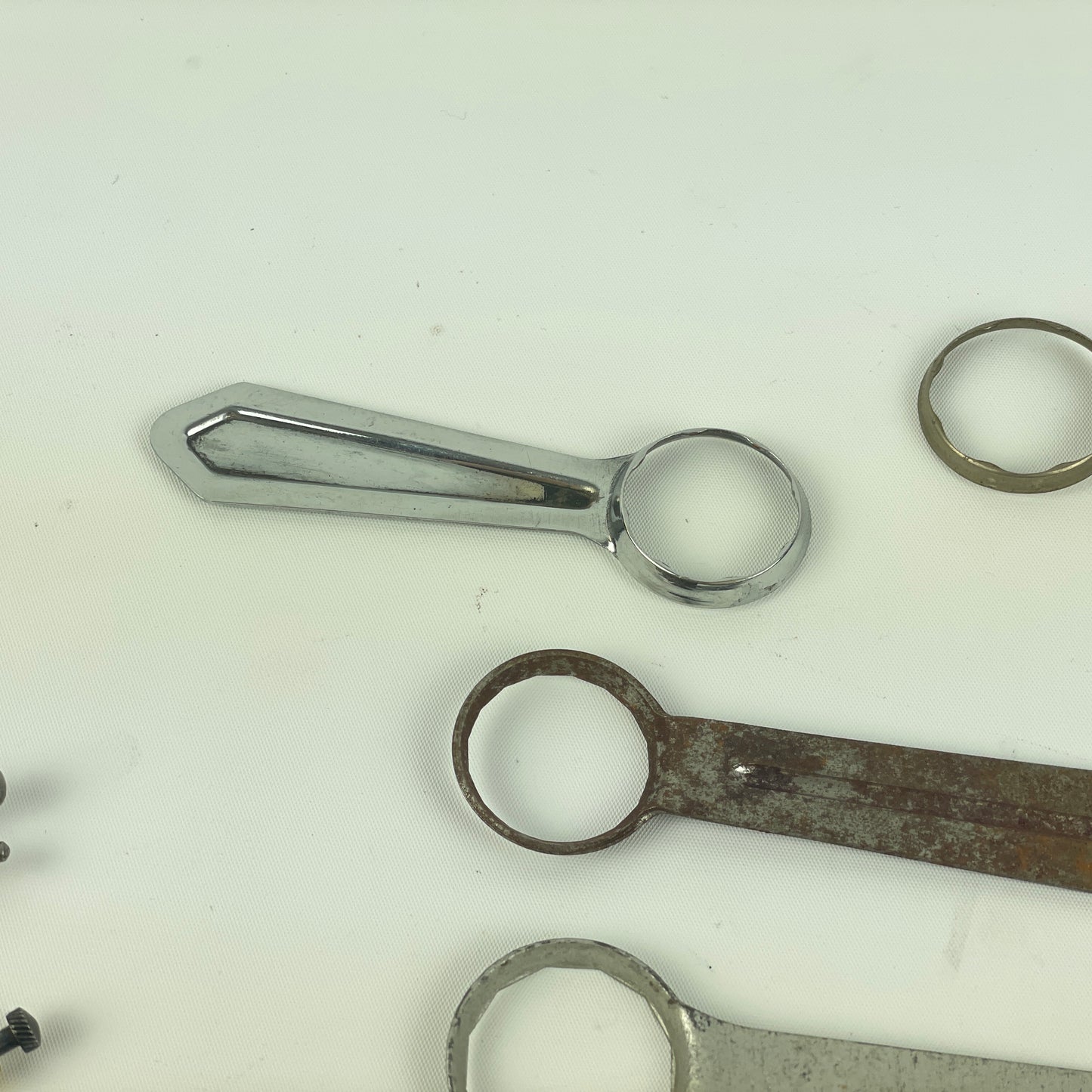 Jan Lot 135- Watchmaker’s Selection of Bench Tools