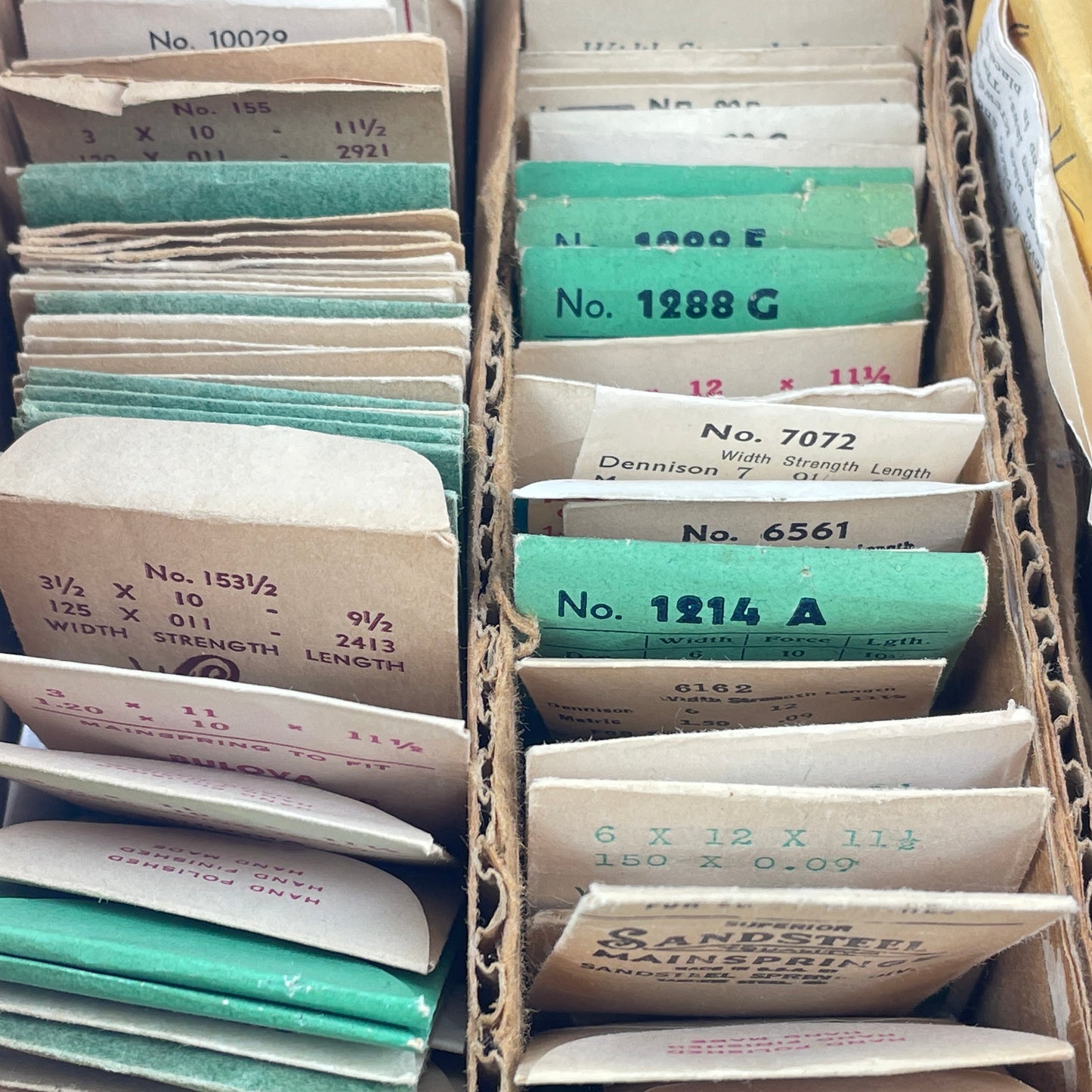 Jan Lot 138- Assortment of Blued Wristwatch Mainsprings