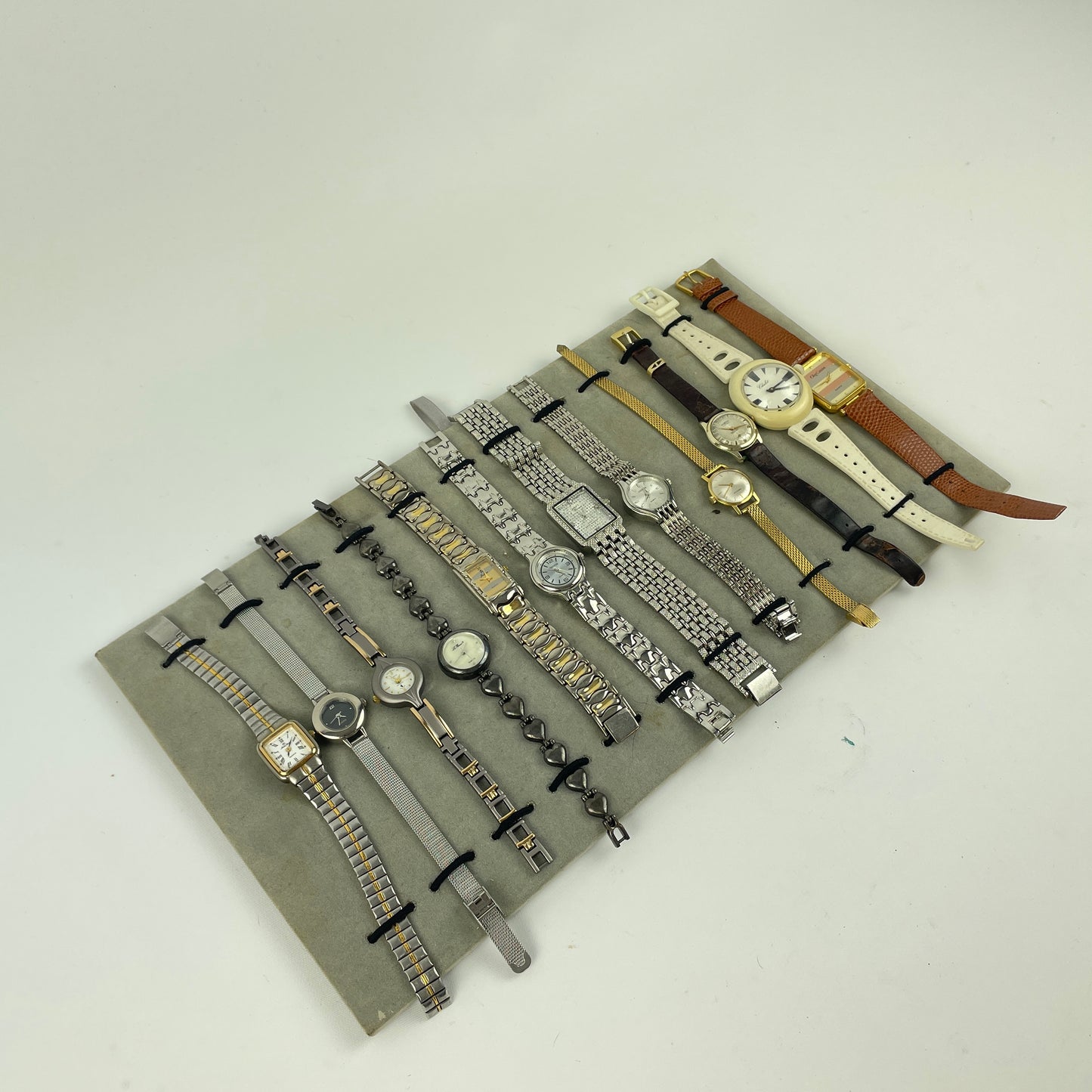 Jan Lot 143- Watchmaker’s Tray of Quartz Wristwatches