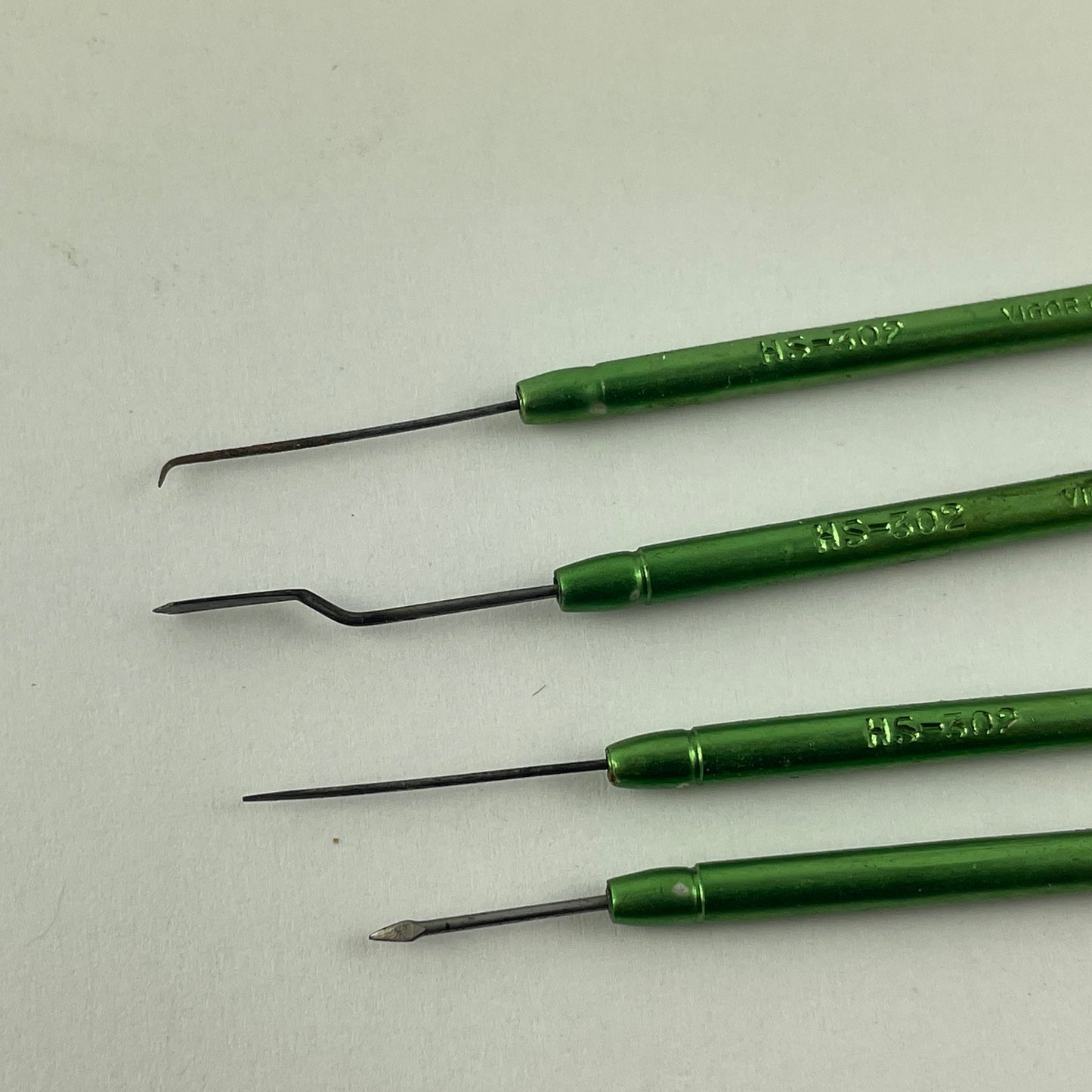 Lot 26- Vigor Hairspring Levelers