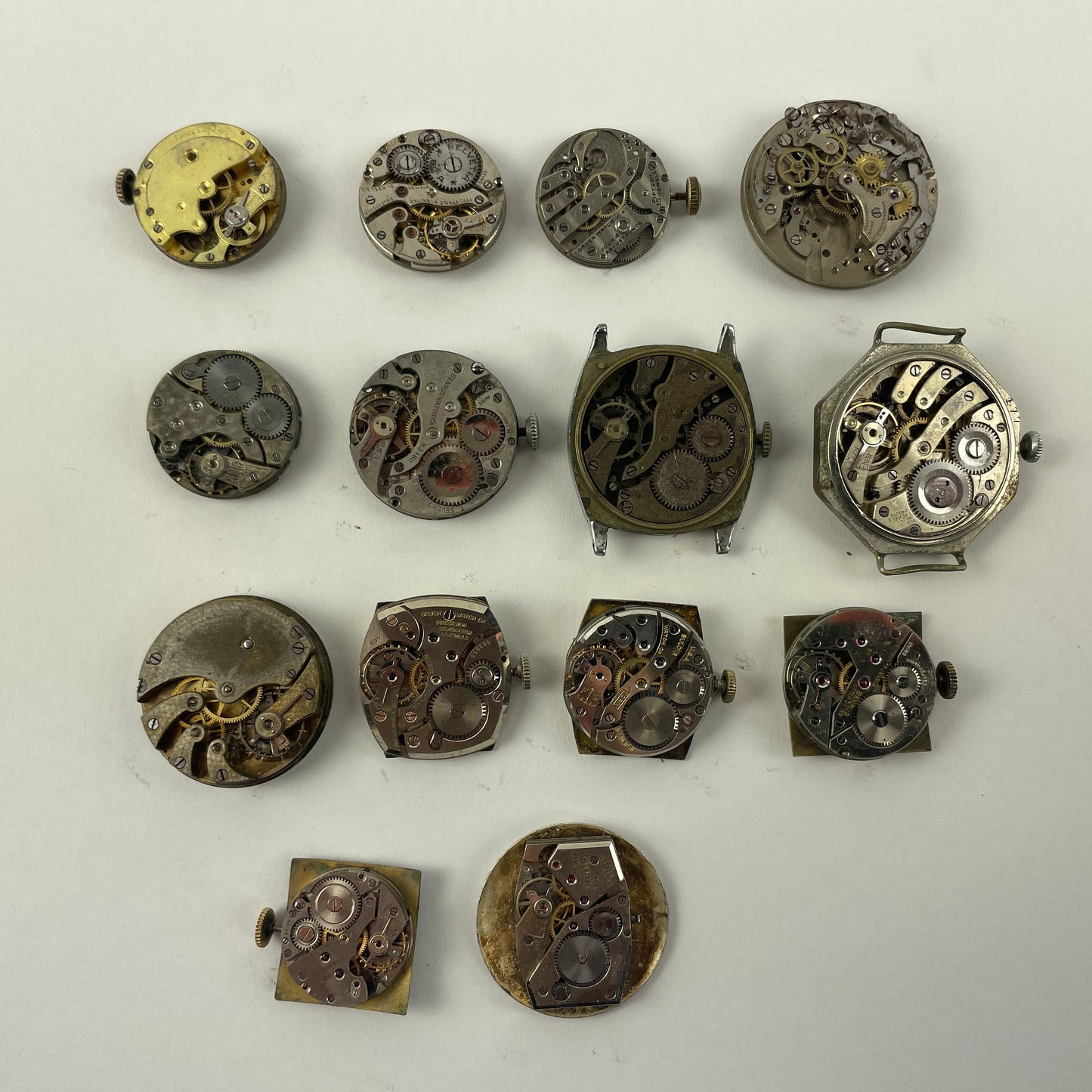 Lot 20-  Swiss Mechanical Movements, set of (14)