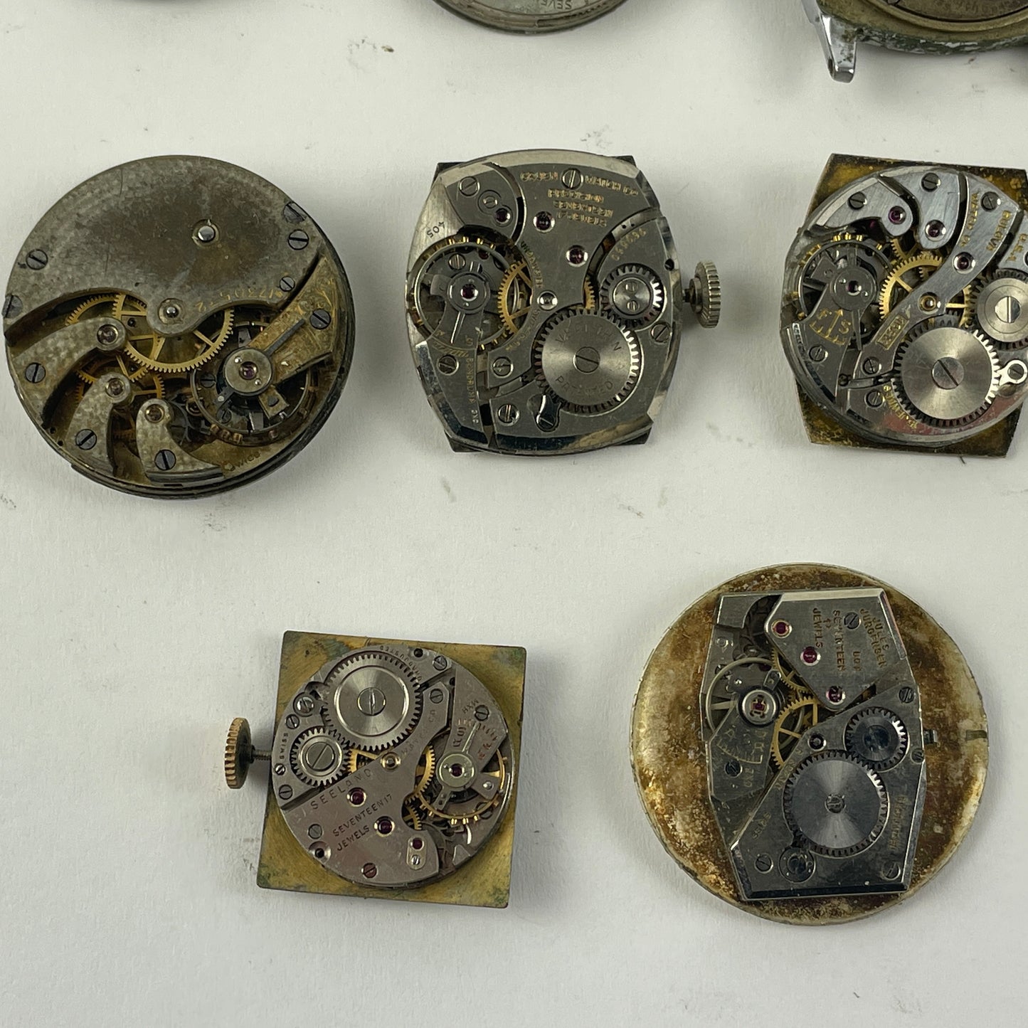 Lot 20-  Swiss Mechanical Movements, set of (14)