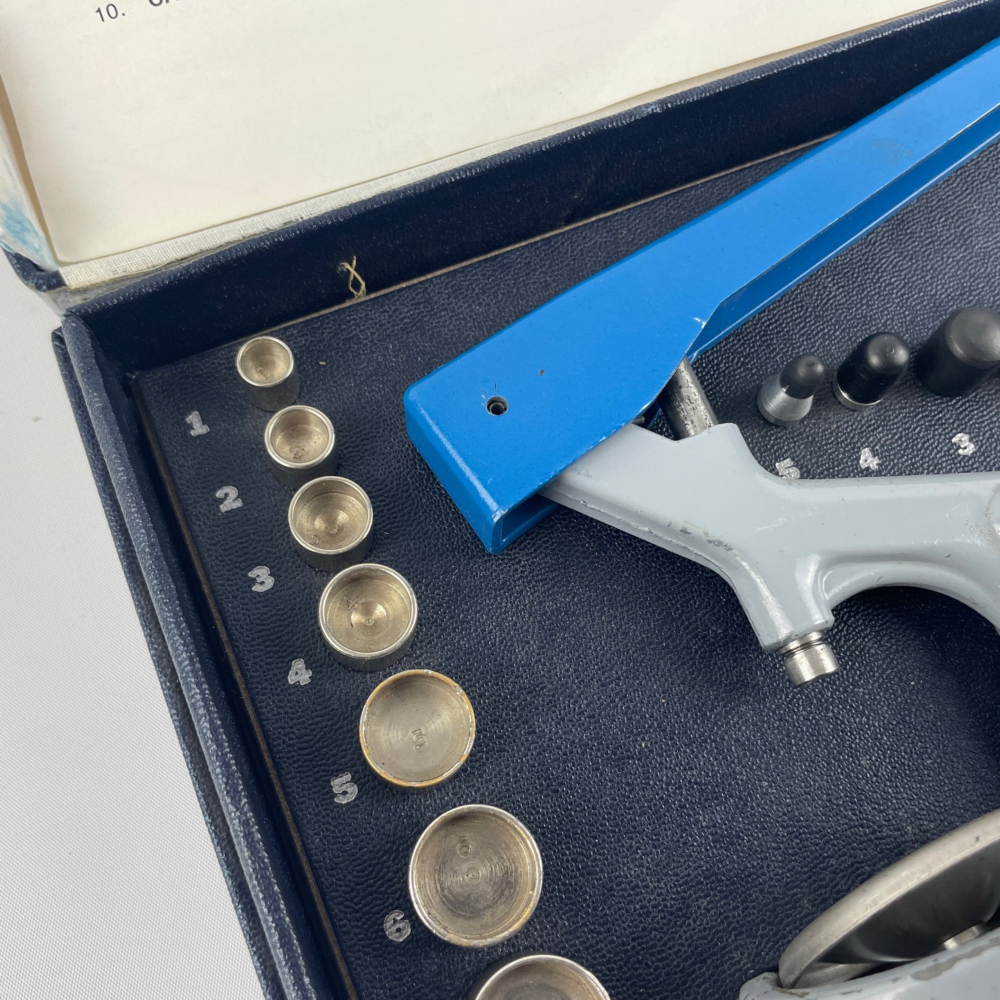 Lot 43- G-S Crystal Inserting Set