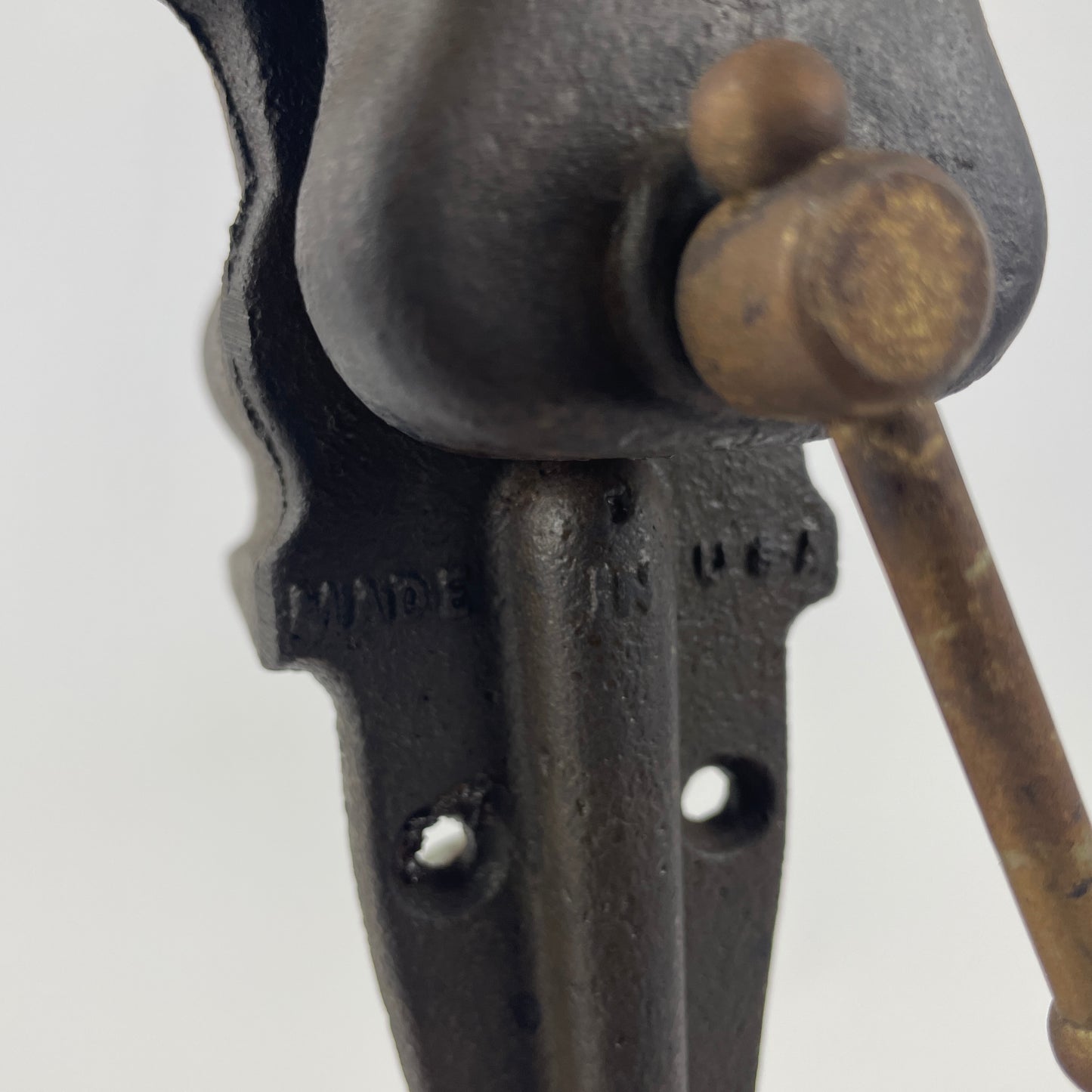 Lot 8- Antique Columbia Benchtop Vise