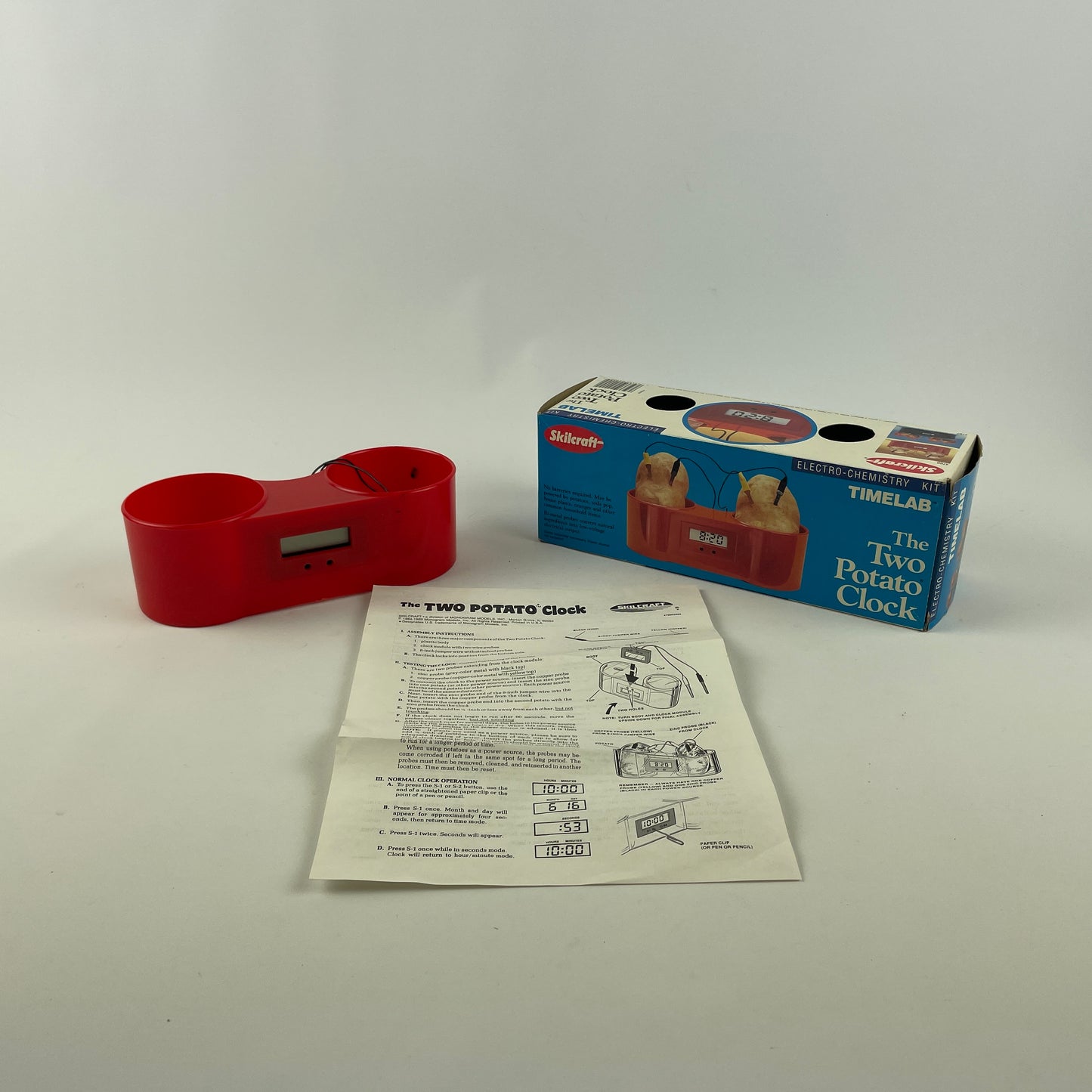 Lot 84- Vintage Novelty Clocks