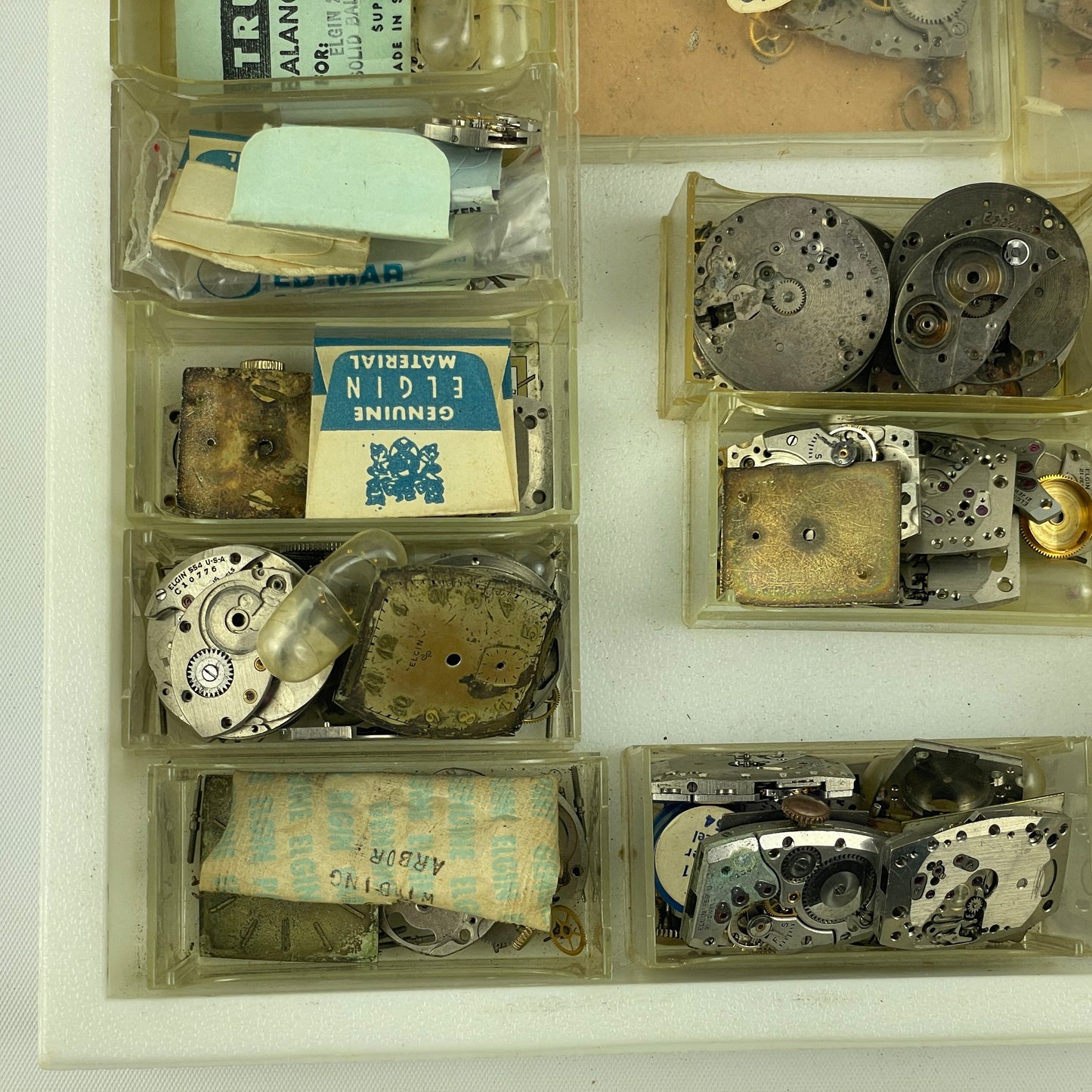 Lot 73- Elgin Mechanical Watch Tray Lot