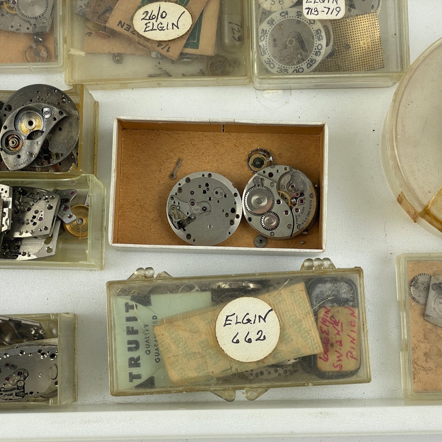 Lot 73- Elgin Mechanical Watch Tray Lot