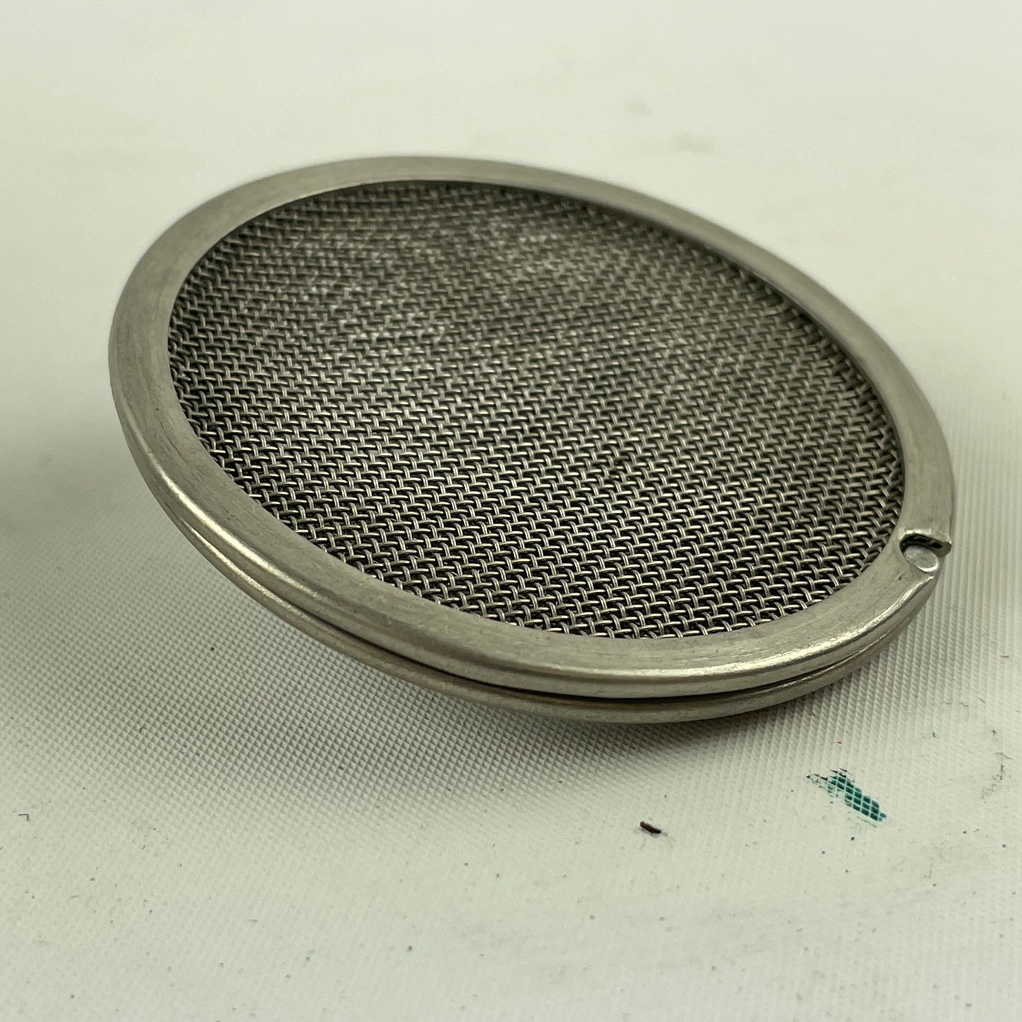 Lot 50- L&R Junior Ultrasonic Basket with Both Covers