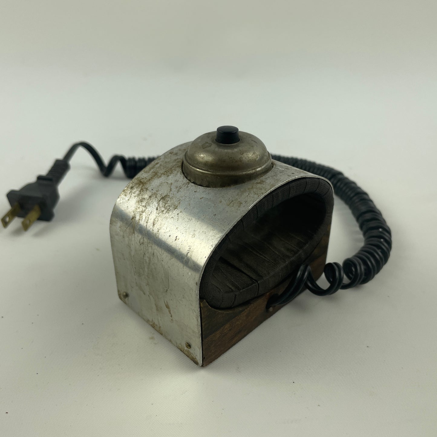 Lot 72- Kendrick & Davis No. 202 Demagnetizer