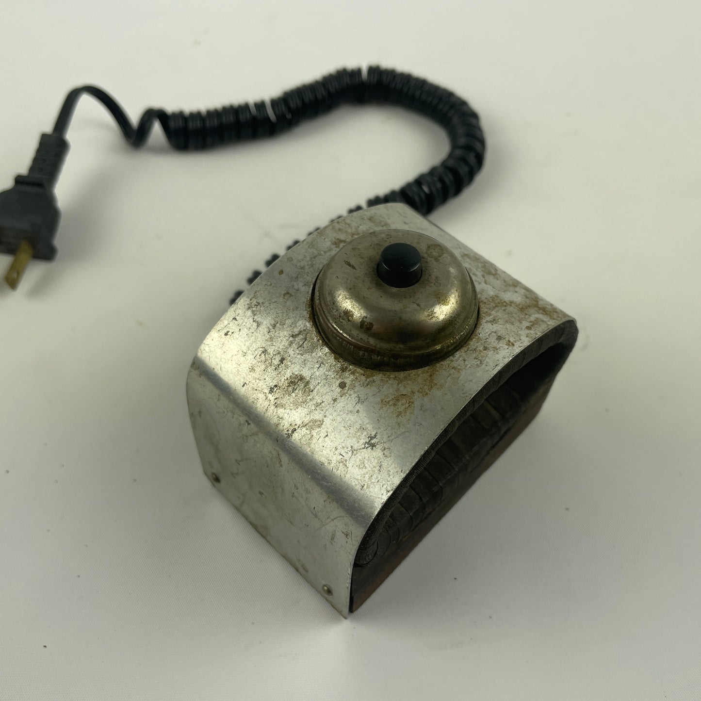 Lot 72- Kendrick & Davis No. 202 Demagnetizer