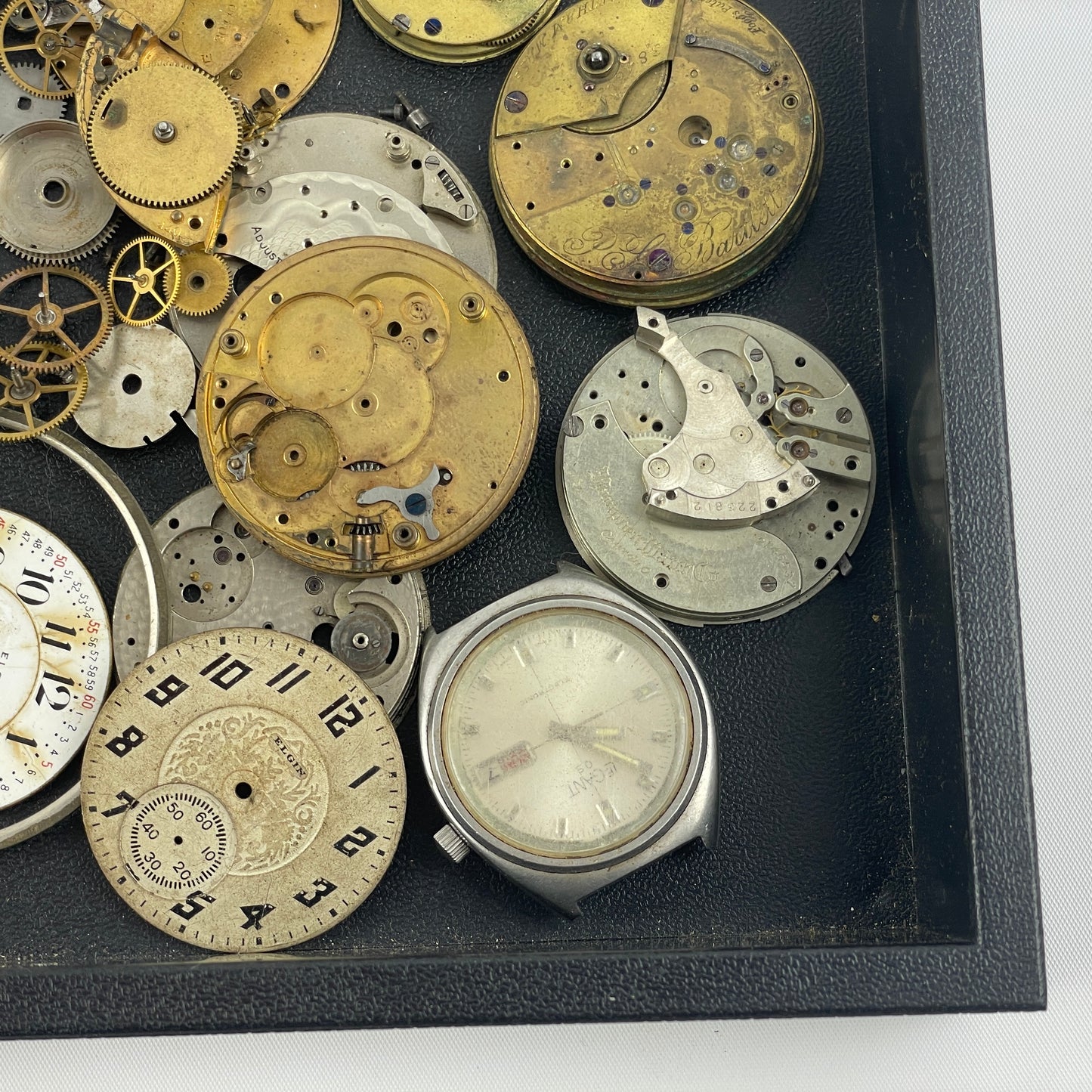 Lot 109- American & Swiss Parts Movements