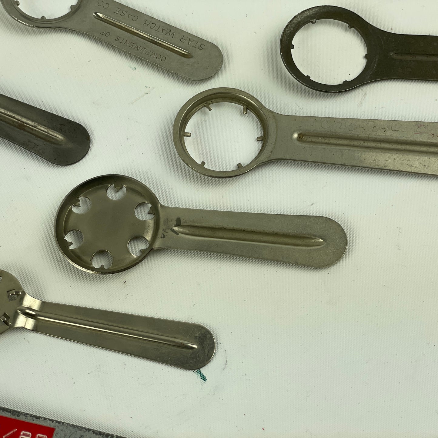 Feb Lot 55- Watchmaker’s Selection of Waterproof Round Wristwatch Case Wrenches