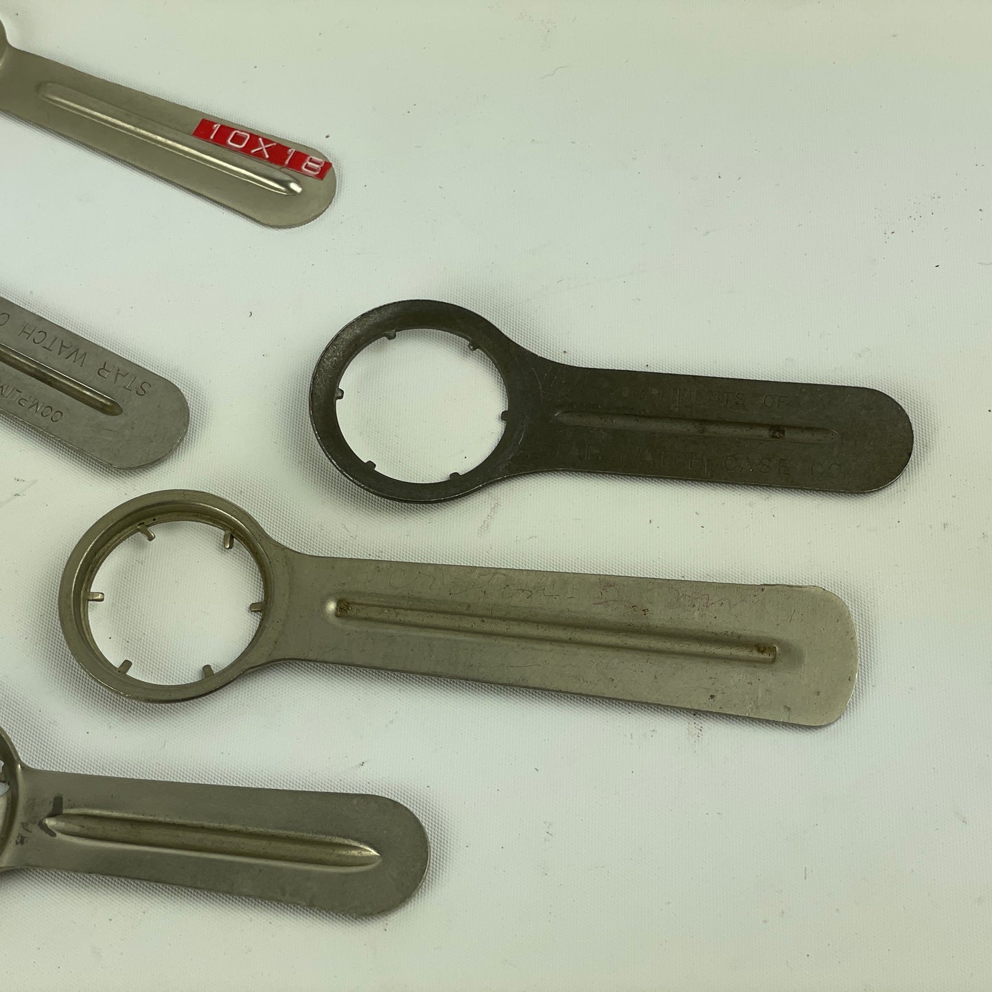Feb Lot 55- Watchmaker’s Selection of Waterproof Round Wristwatch Case Wrenches