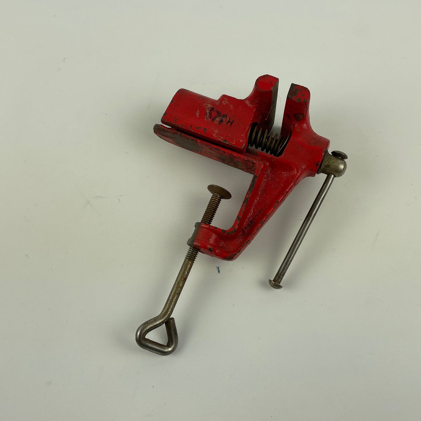 Feb Lot 75- Clockmaker’s & Hobbyist Bench Vise