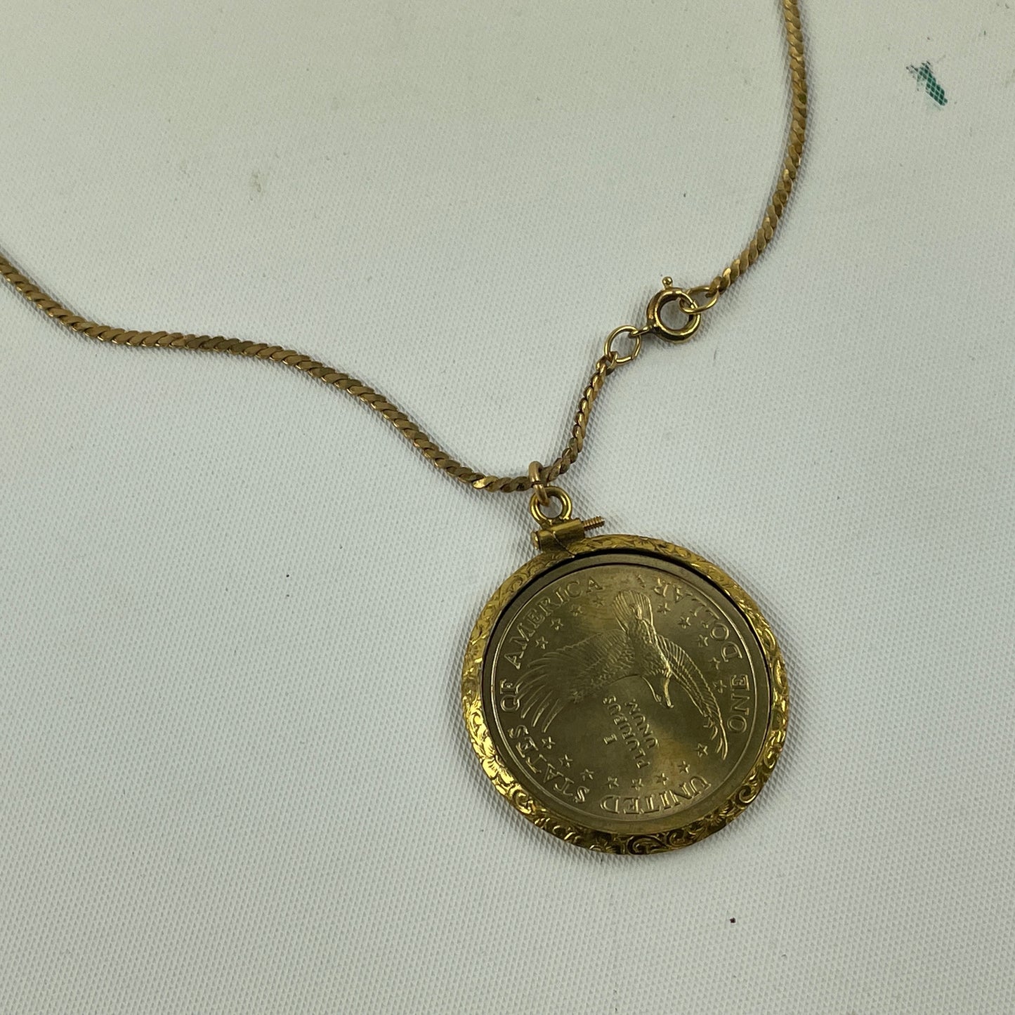 Feb Lot 107- Men’s YGF Vest Chains