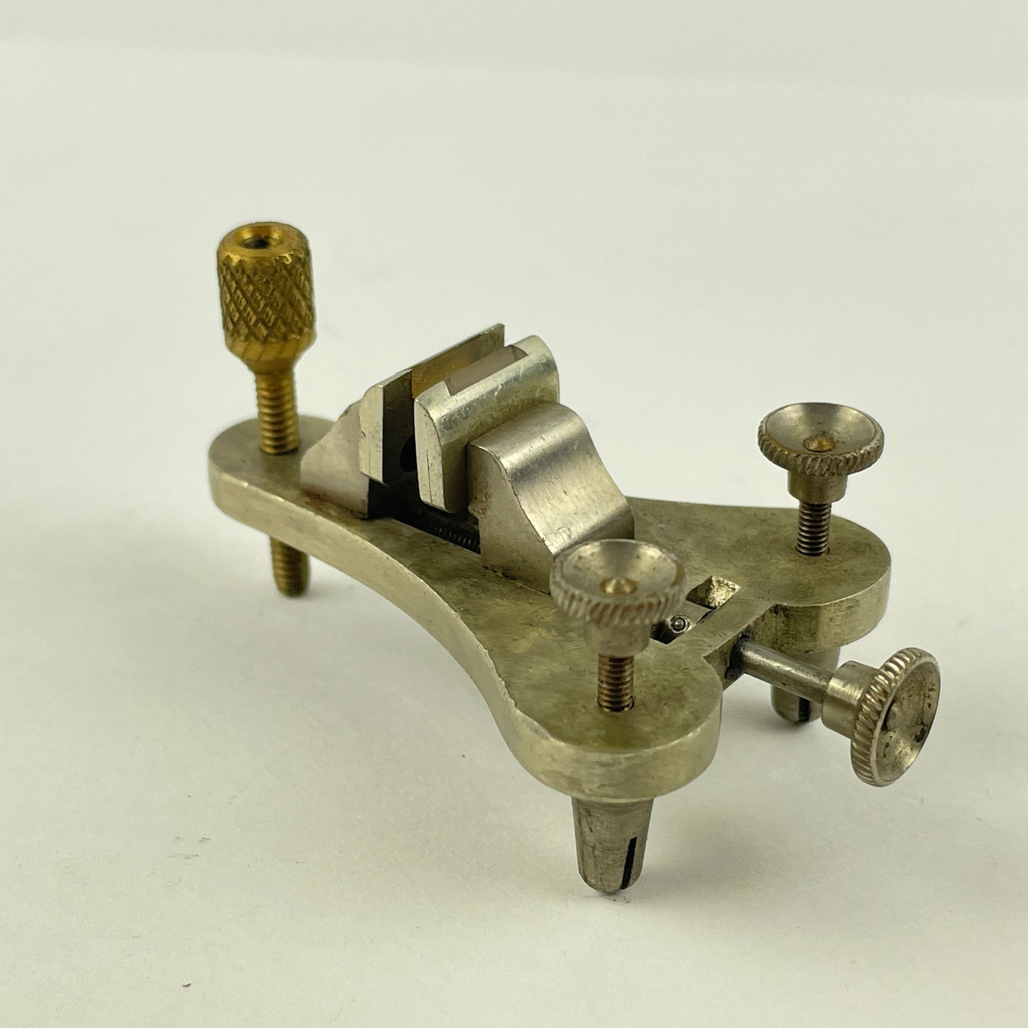 Feb Lot 122- Bracelet & Lapel Sapphire Jaw Poising Tool