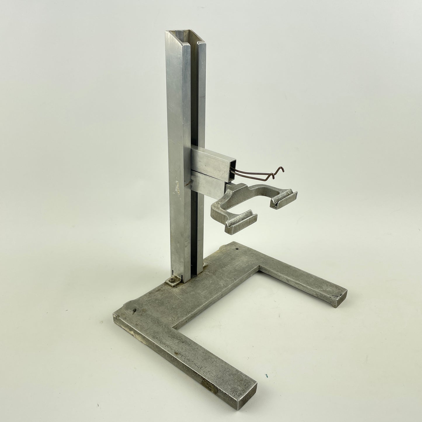 Feb Lot 125- Clockmaker’s Aluminum Movement Holder