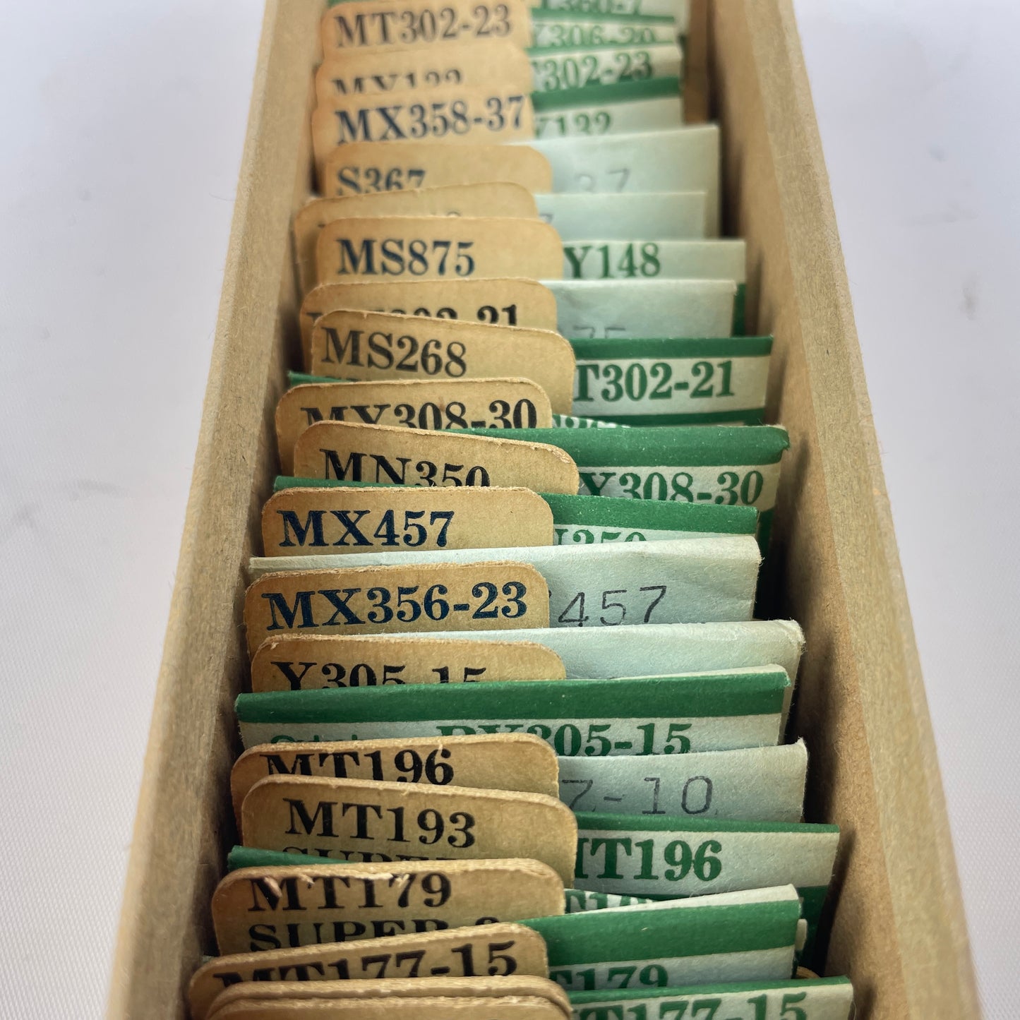 Feb Lot 27- NOS G-S Fancy Watch Crystal Assortment No. P121