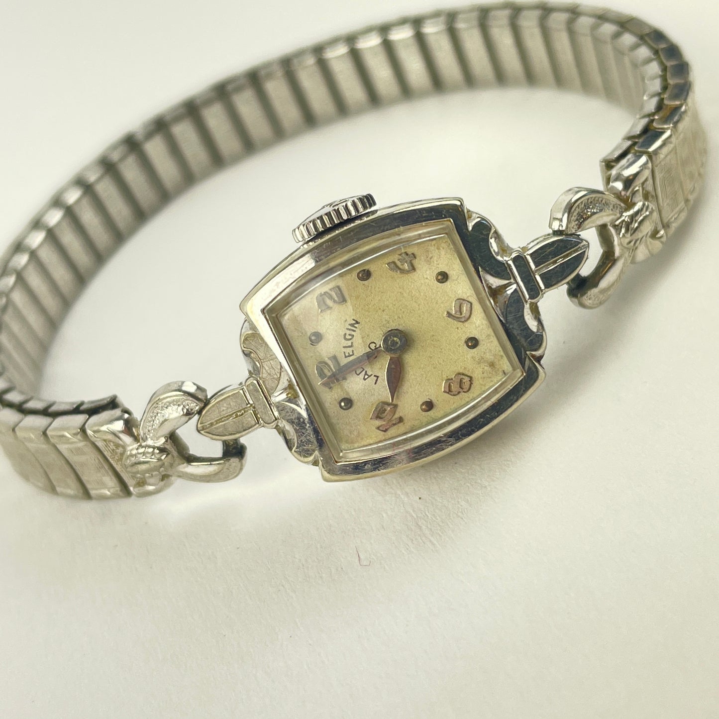 Lot 43- Lady Elgin Boxed Ladies Wristwatch