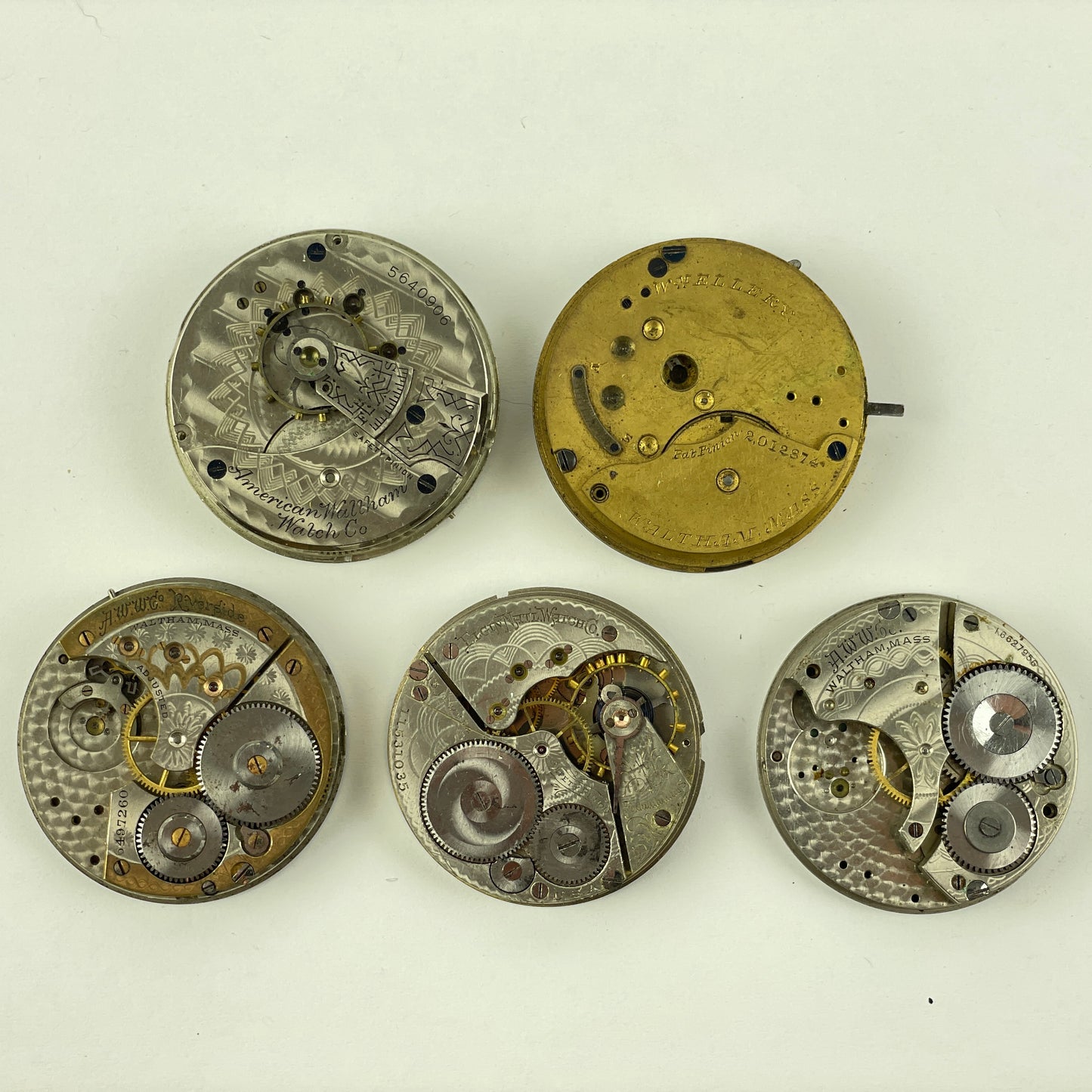 Lot 94- Elgin | Waltham 16S & 18S Pocket Watch Movement Assortment