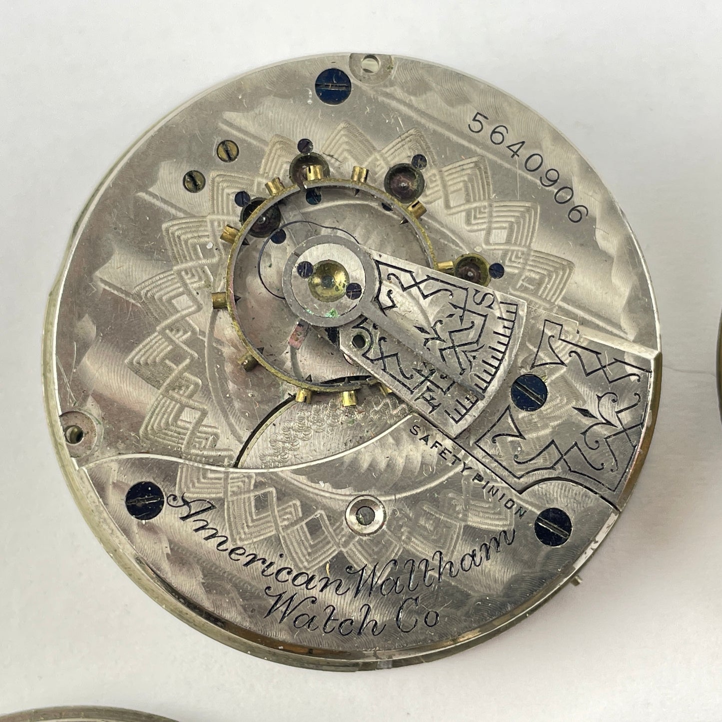 Lot 94- Elgin | Waltham 16S & 18S Pocket Watch Movement Assortment