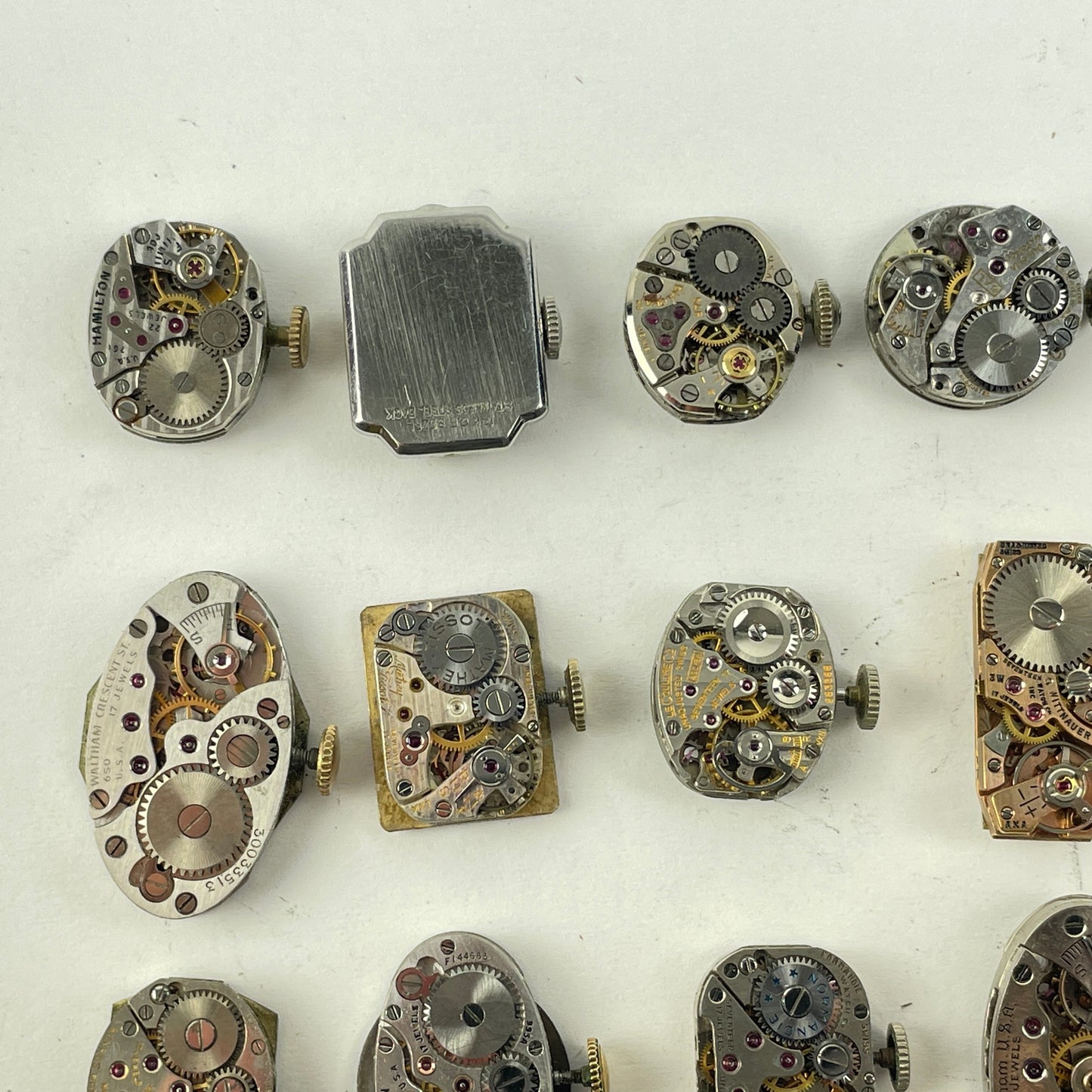 Lot 50- American & Swiss Wristwatch Movement Assortment